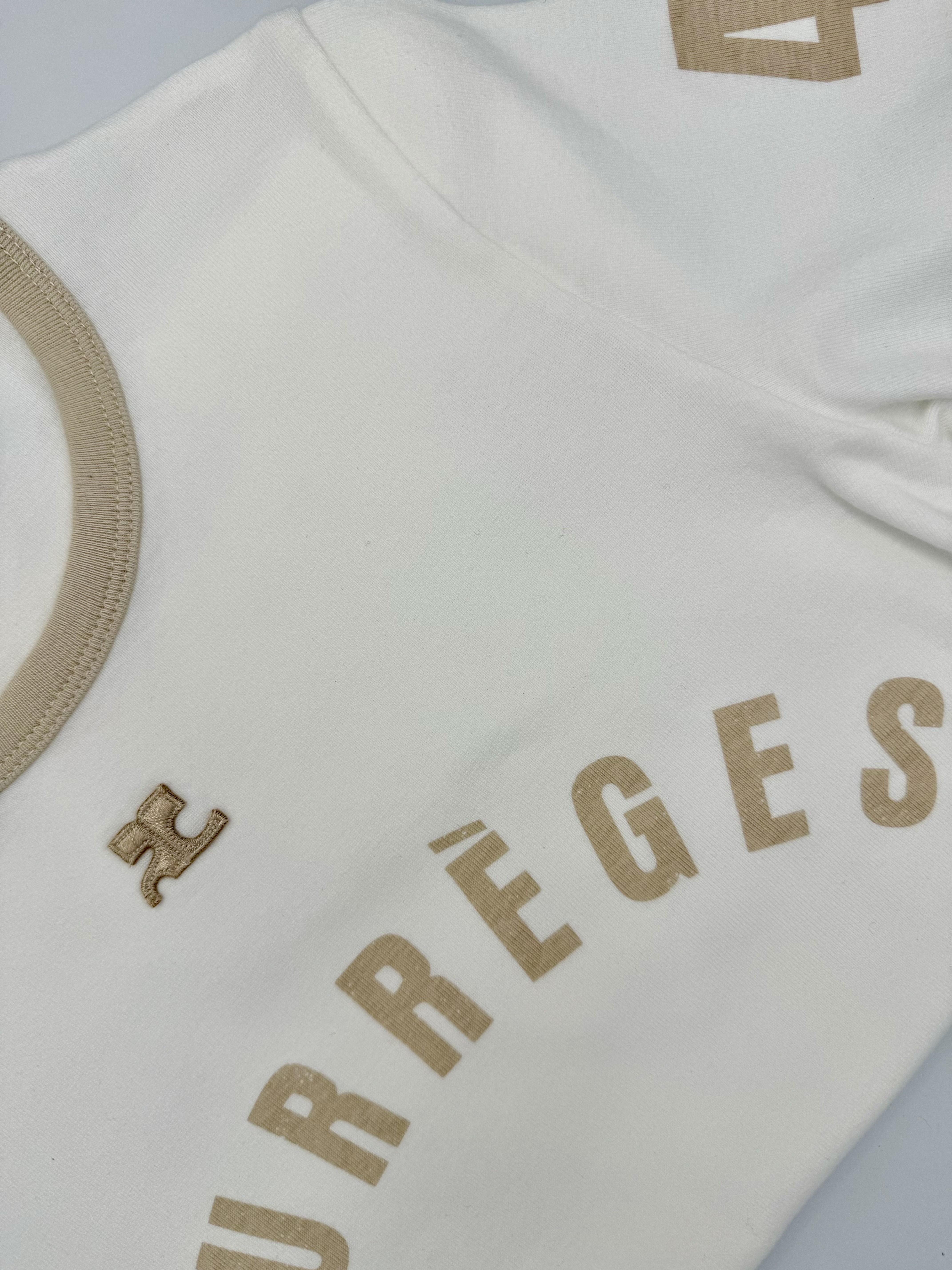 (W) Courreges Contrast Printed T-Shirt White Oatmeal 착용 스타일