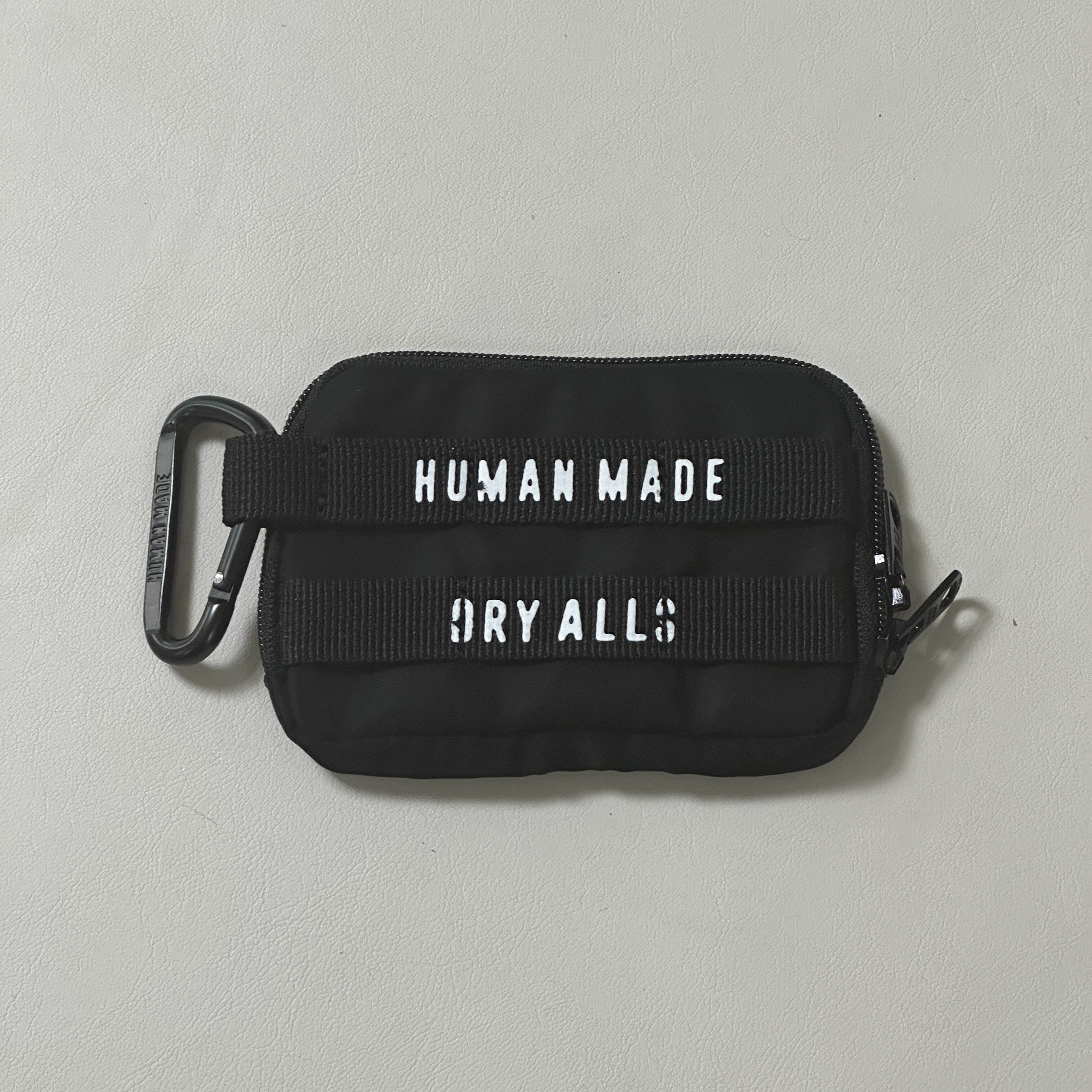 Human Made Military Card Case Black 착용 스타일 - 3