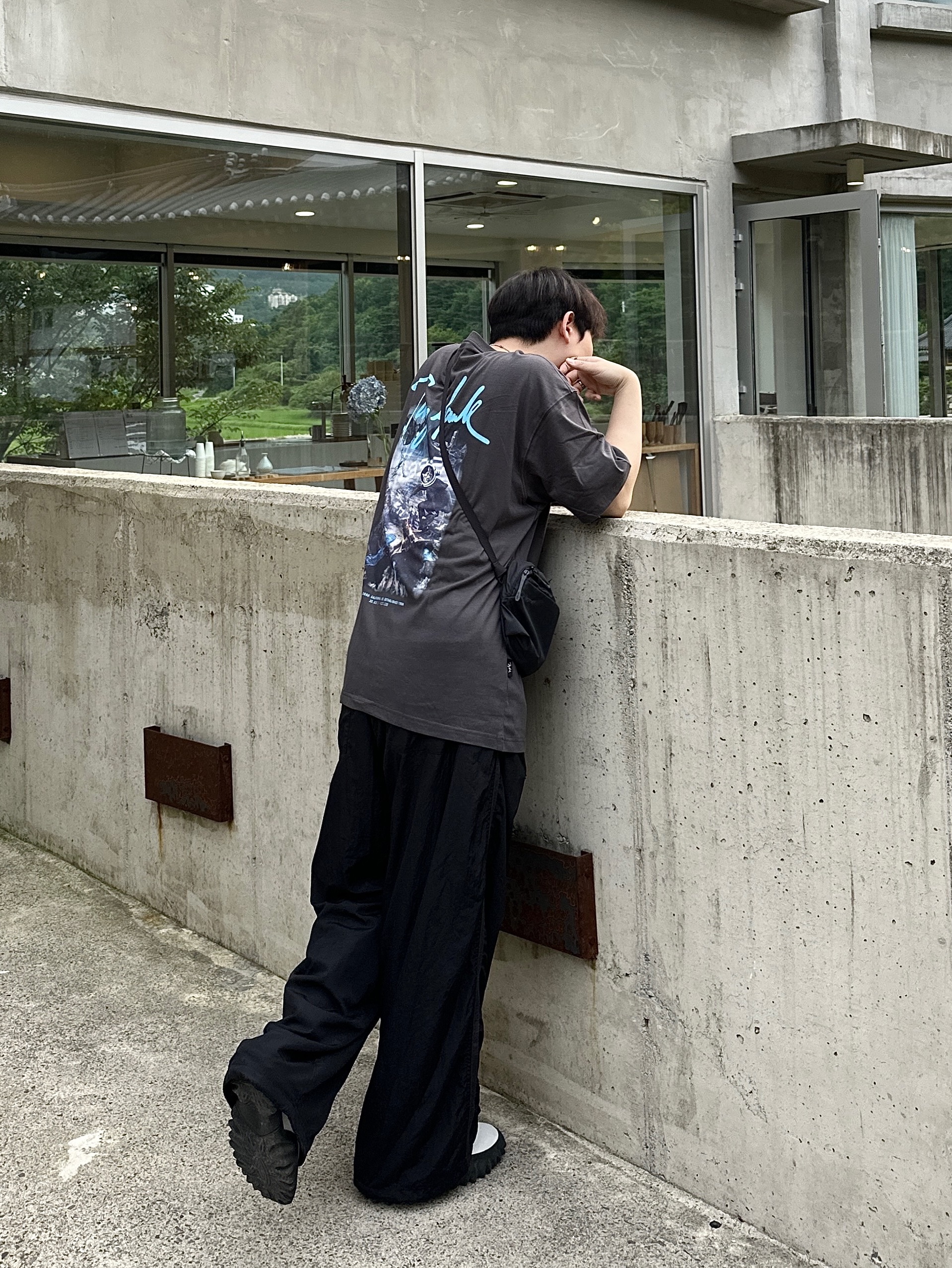 Polyteru Human Index Index Track Pants Black/Purple, Oakley Factory Team x Brain Dead x Ssense Chop Saw Mule White 착용 스타일 - 2