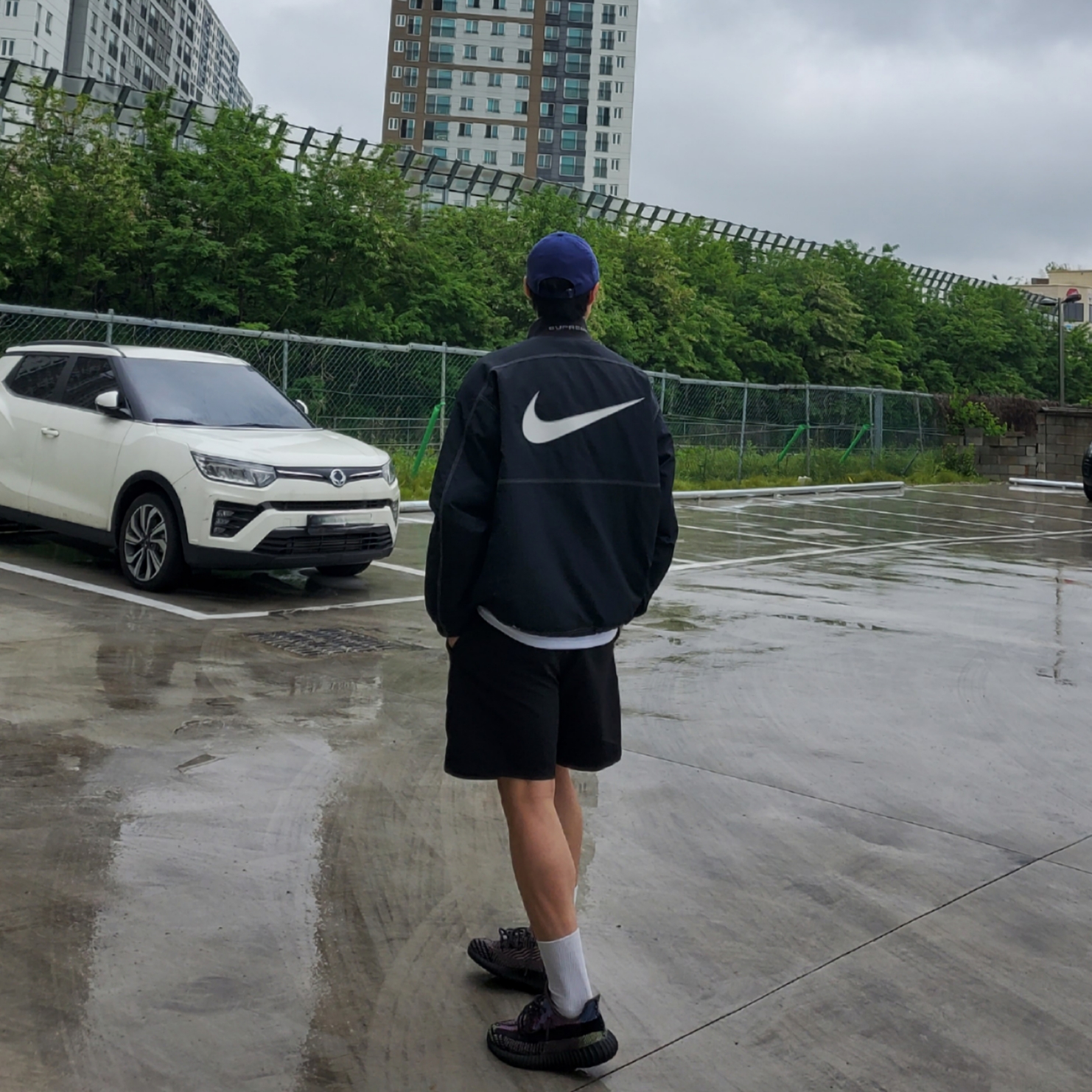 Supreme x Nike Ripstop Pullover Black - 24SS 착용 스타일