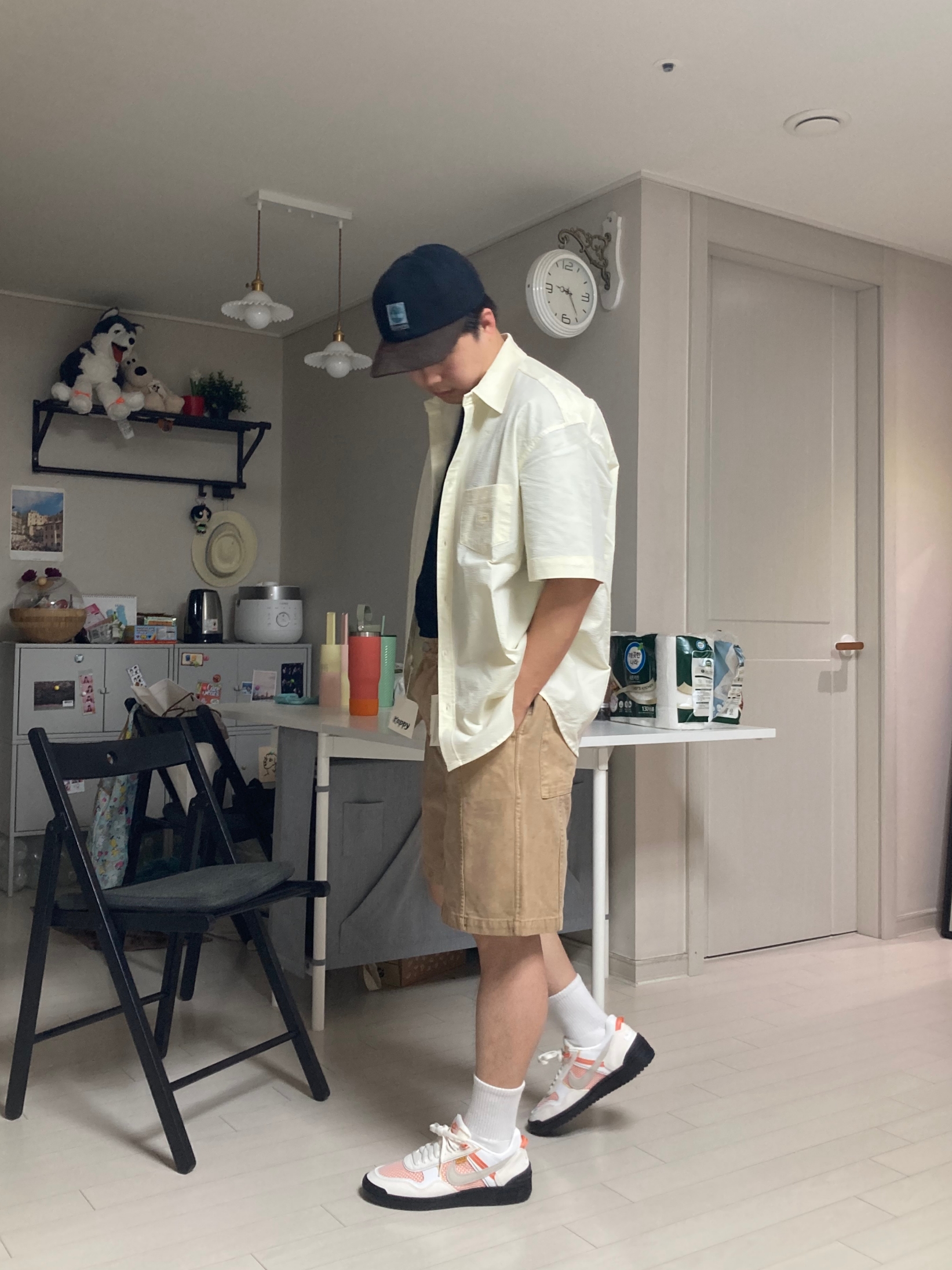 Adidas x Wales Bonner Samba Wonder Clay Royal Blue, Nike x Union Field General SP Ivory and Light Orewood Brown 착용 스타일 - 2