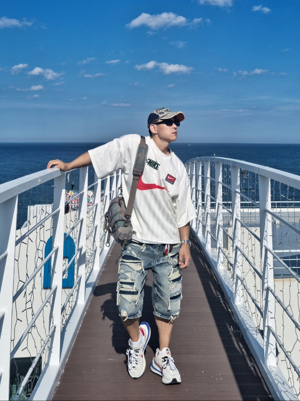 Diesel C-Seymon Treated Denim Baseball Cap Blue White, Supreme Mini Duffle Bag Woodland Camo - 24SS 착용 스타일 - 2