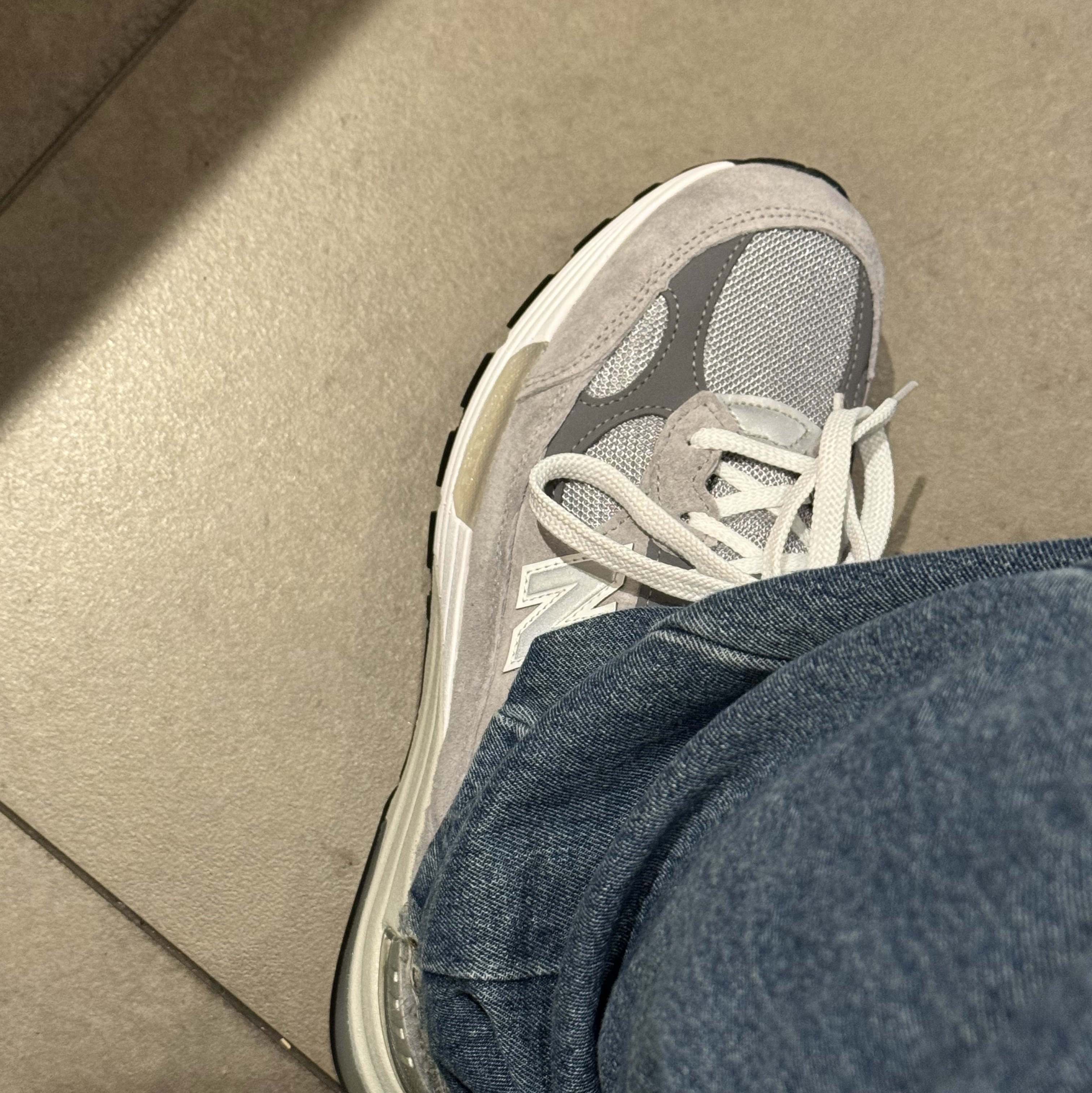 New Balance 992 Made in USA Grey - D Standard 착용 스타일 - 2