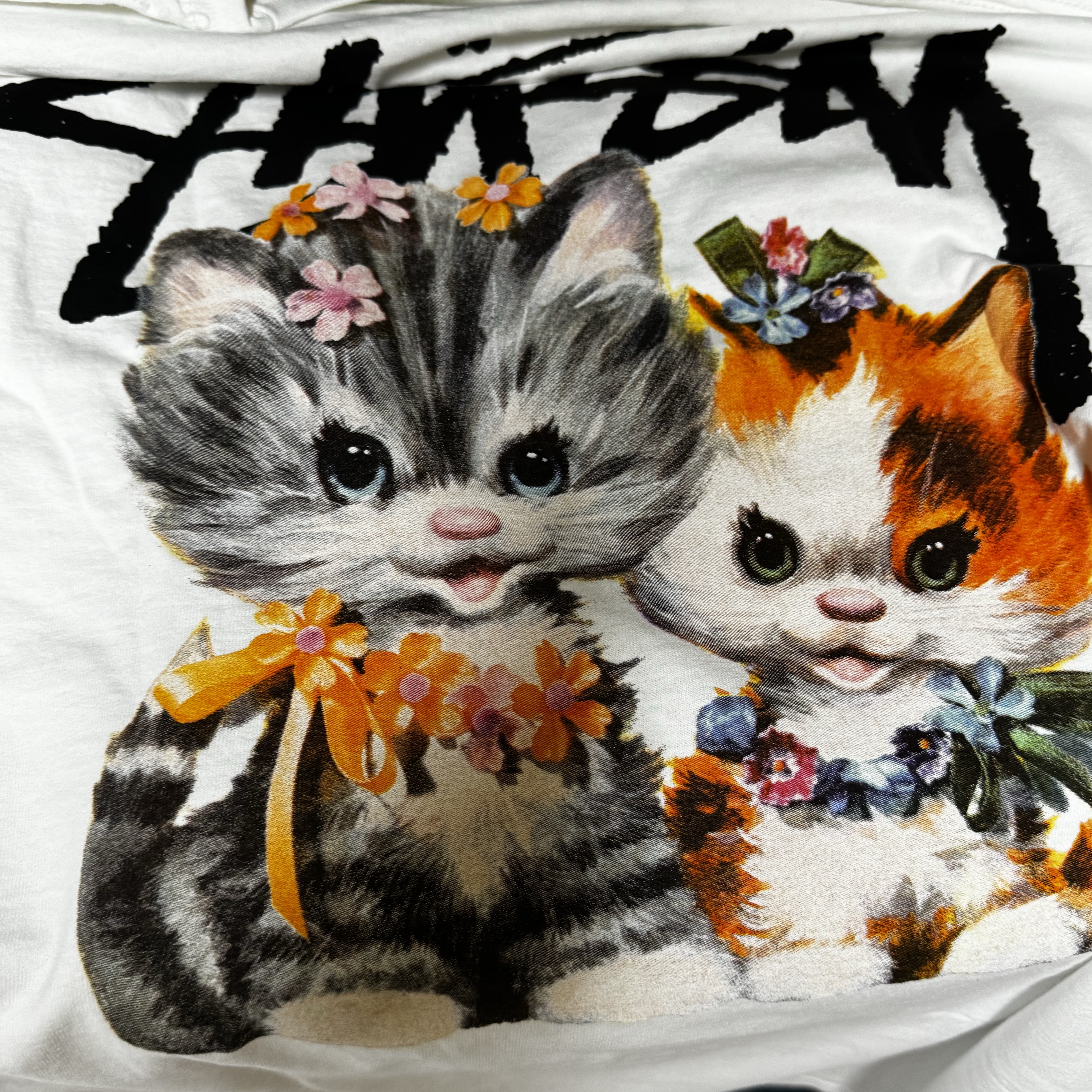 Stussy Kittens T-Shirt White 착용 스타일
