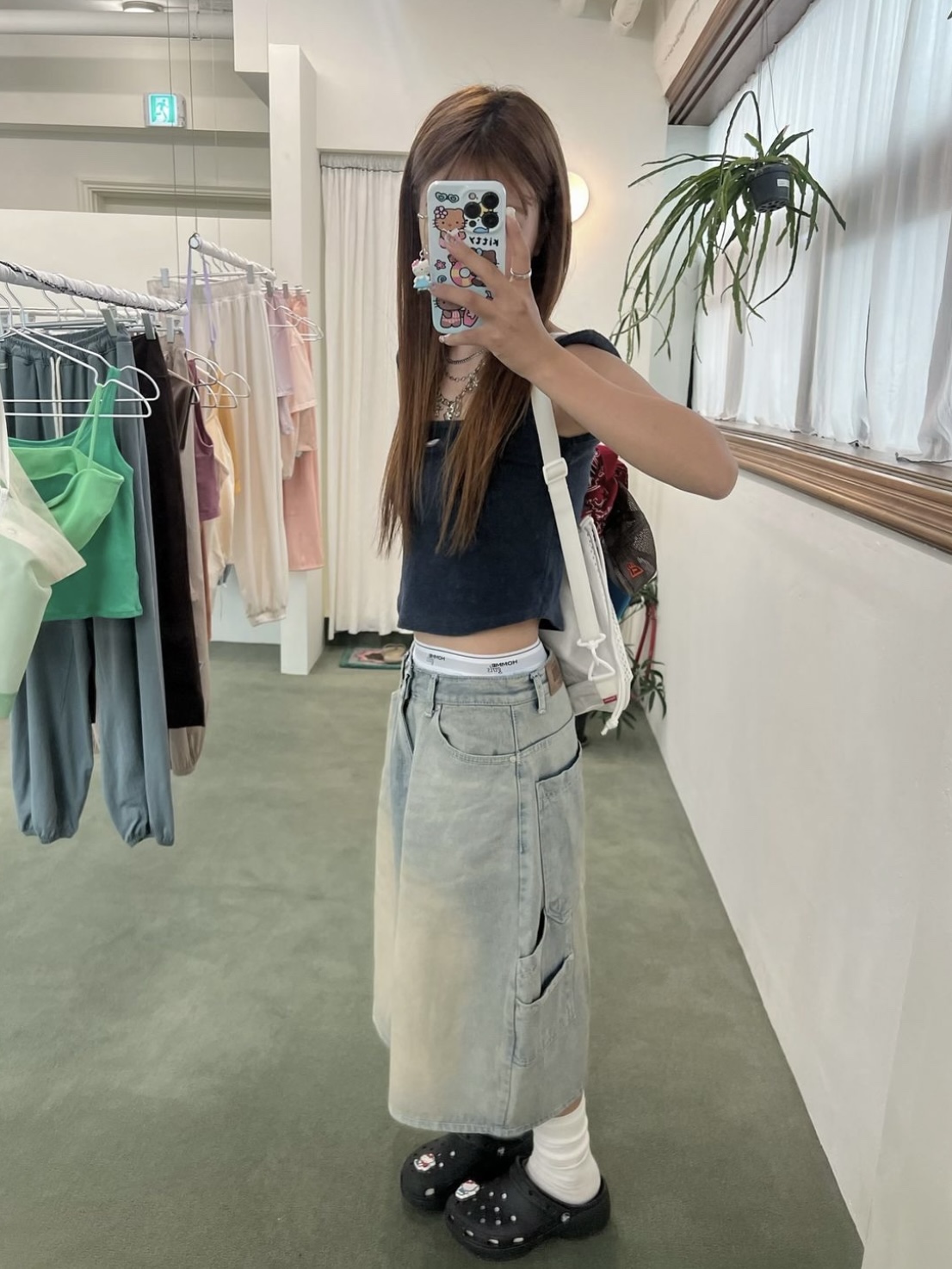(W) Homme Girls Original Boxer Shorts Blue, (W) Crocs Classic Platform Clog Black 착용 스타일