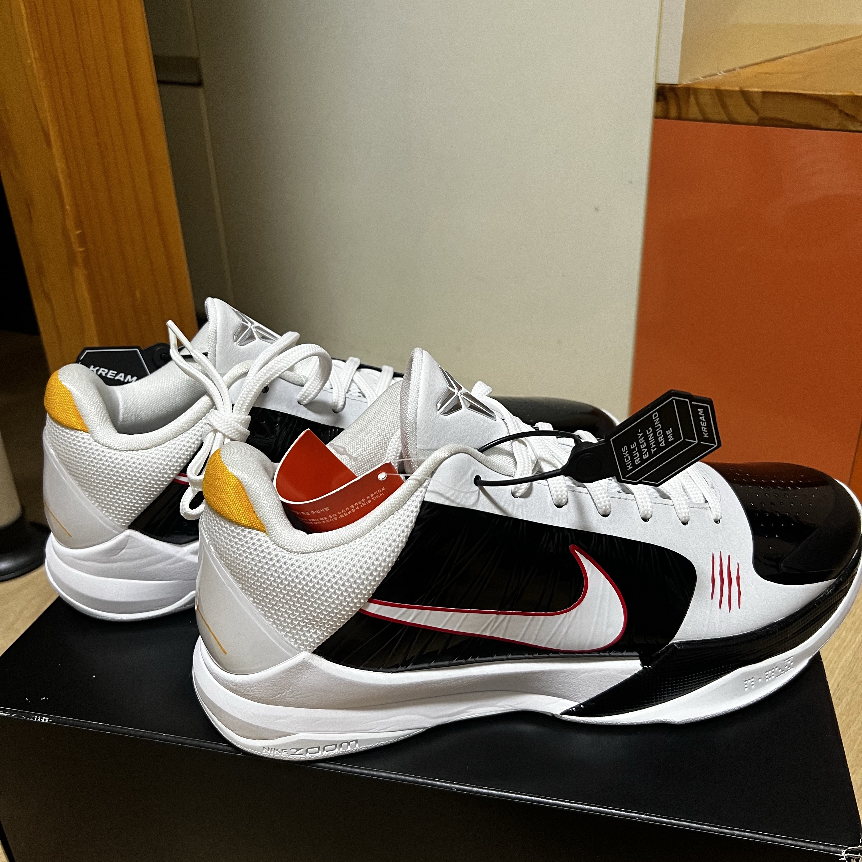 Nike Kobe 5 Protro Alternate Bruce Lee, Nike Kobe 5 Protro Bruce Lee 착용 스타일 - 1