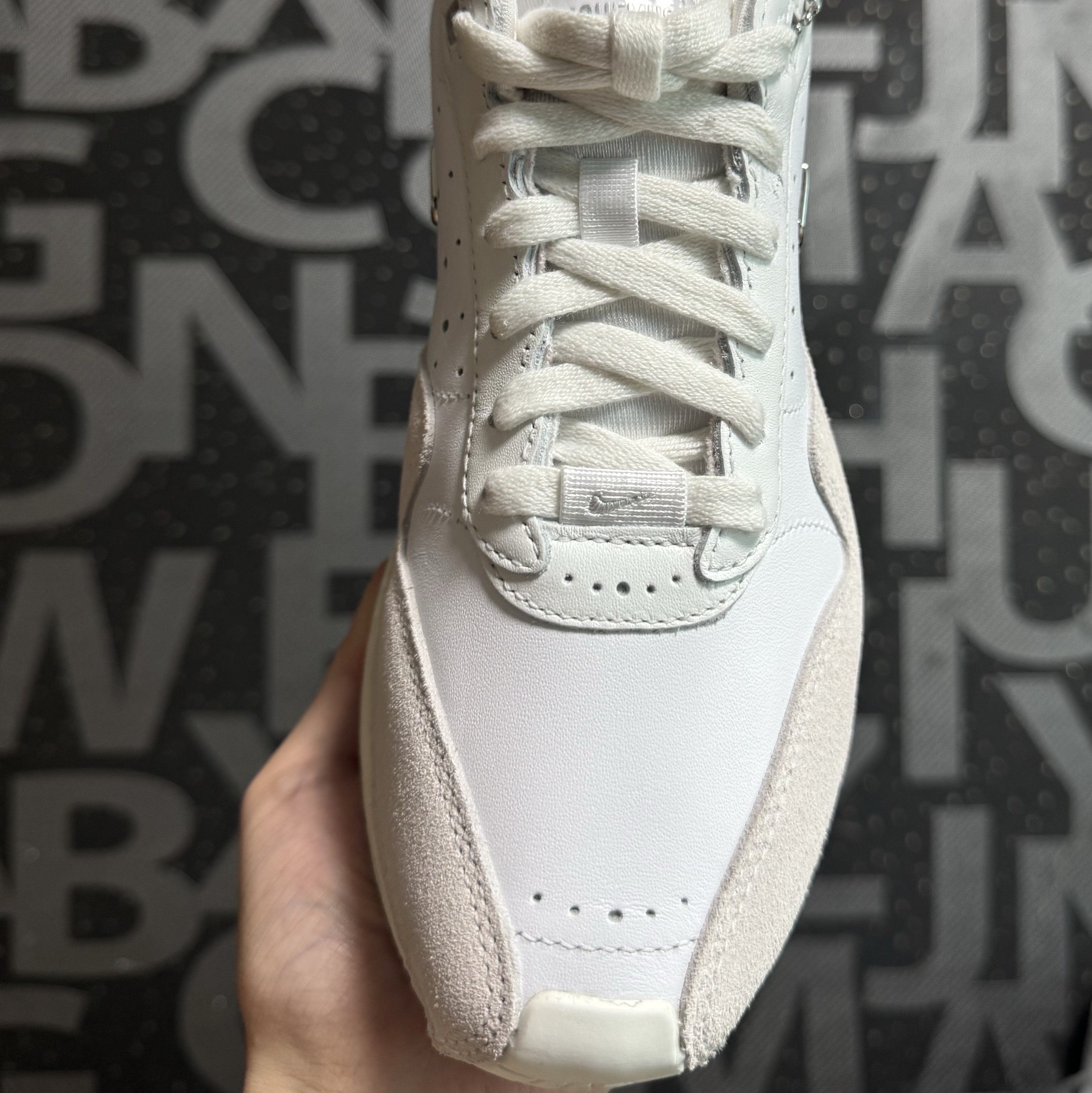 Nike x Jacquemus Air Max 1 '86 Sail and Summit White 착용 스타일 - 6