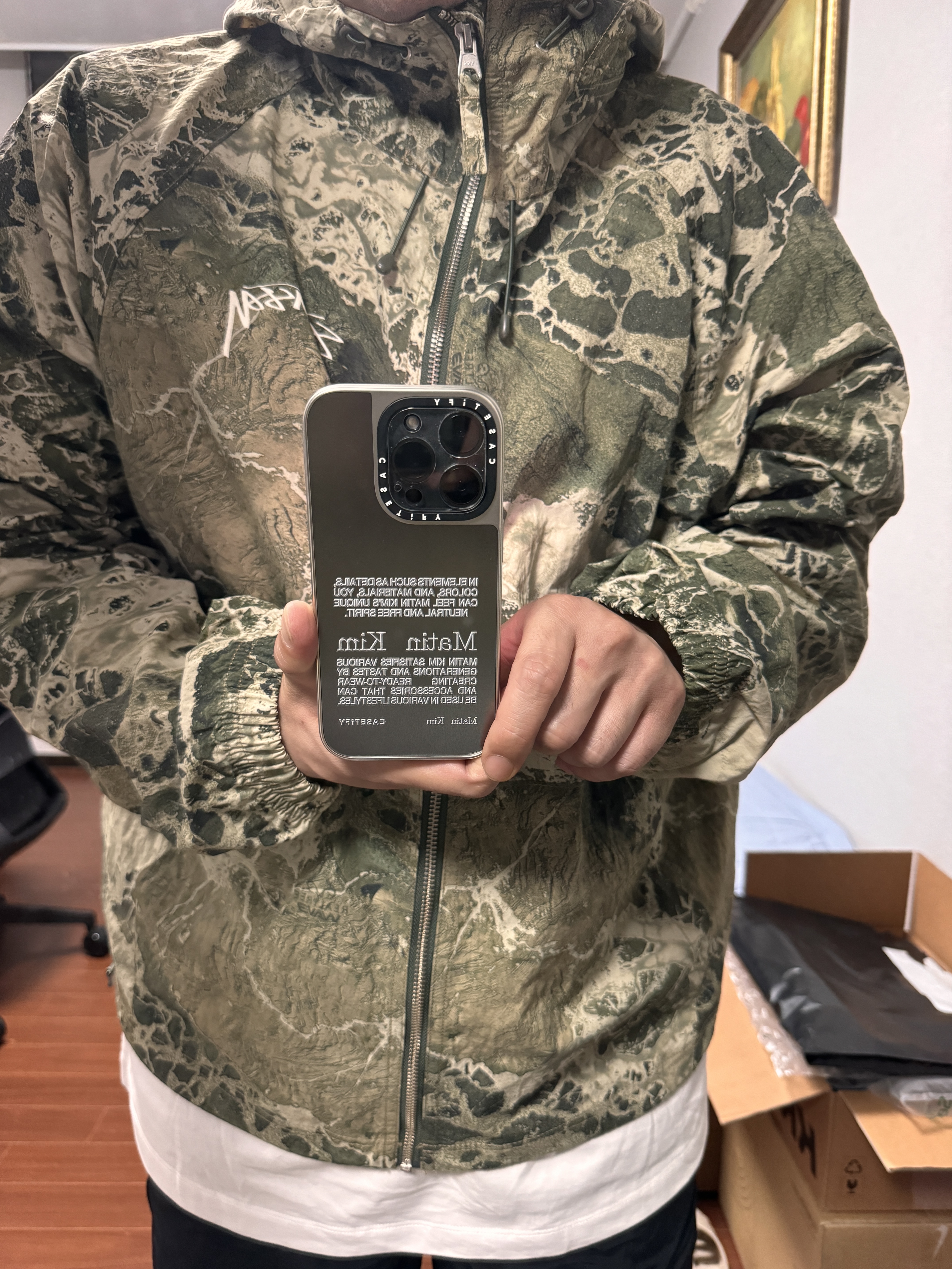 Stussy Realtree Wav3 Beach Shell Wave3 Hillside, Casetify x Matin Kim iPhone Letter Magsafe Mirror Case Silver 착용 스타일