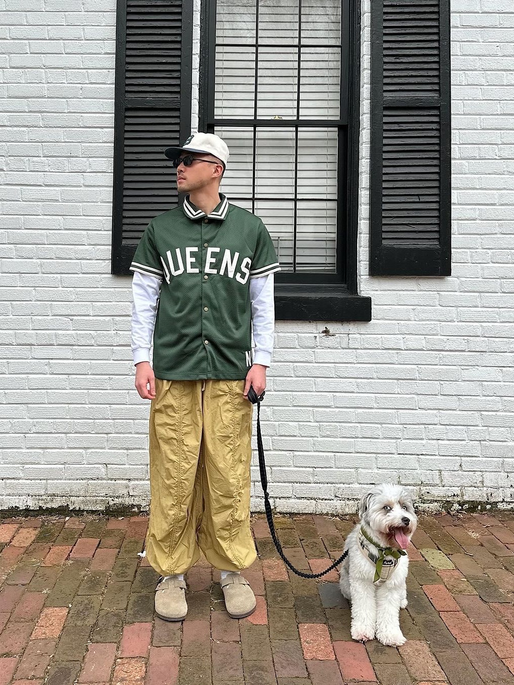Supreme Mitchell & Ness Satin Baseball Jersey Green - 23SS, Gallery Dept. Echo Park Baseball Jersey Navy 착용 스타일 - 3