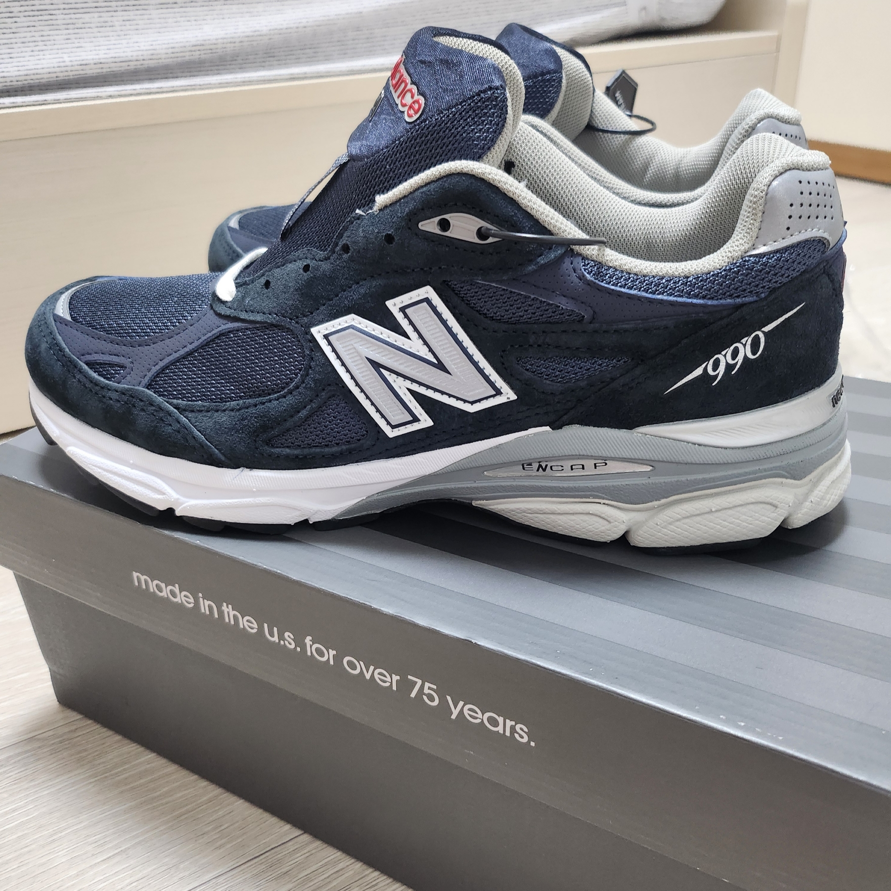 New Balance 990v3 Made in USA Navy - D Standard 착용 스타일