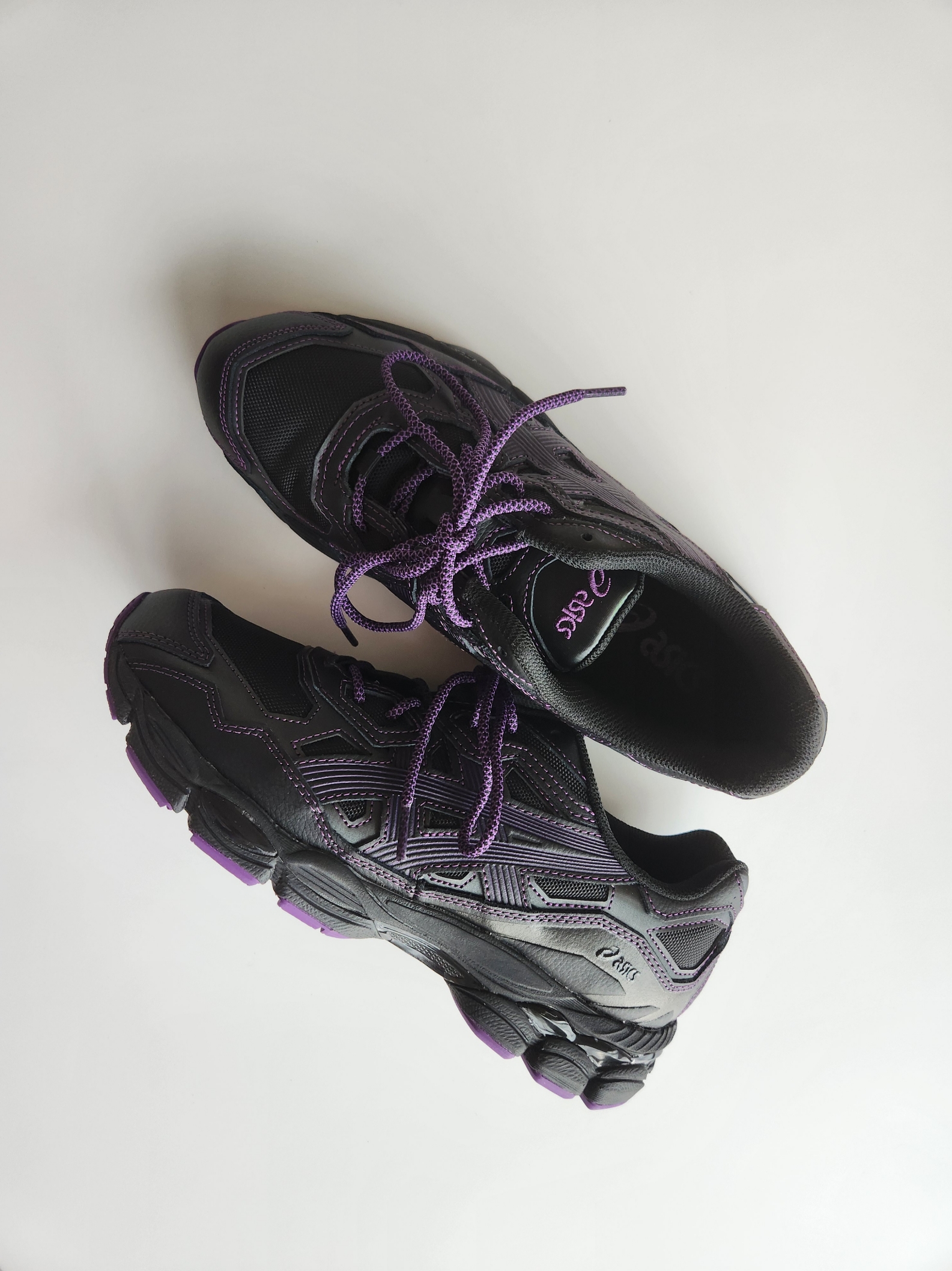 Asics x Needles Gel-NYC Black Purple 착용 스타일