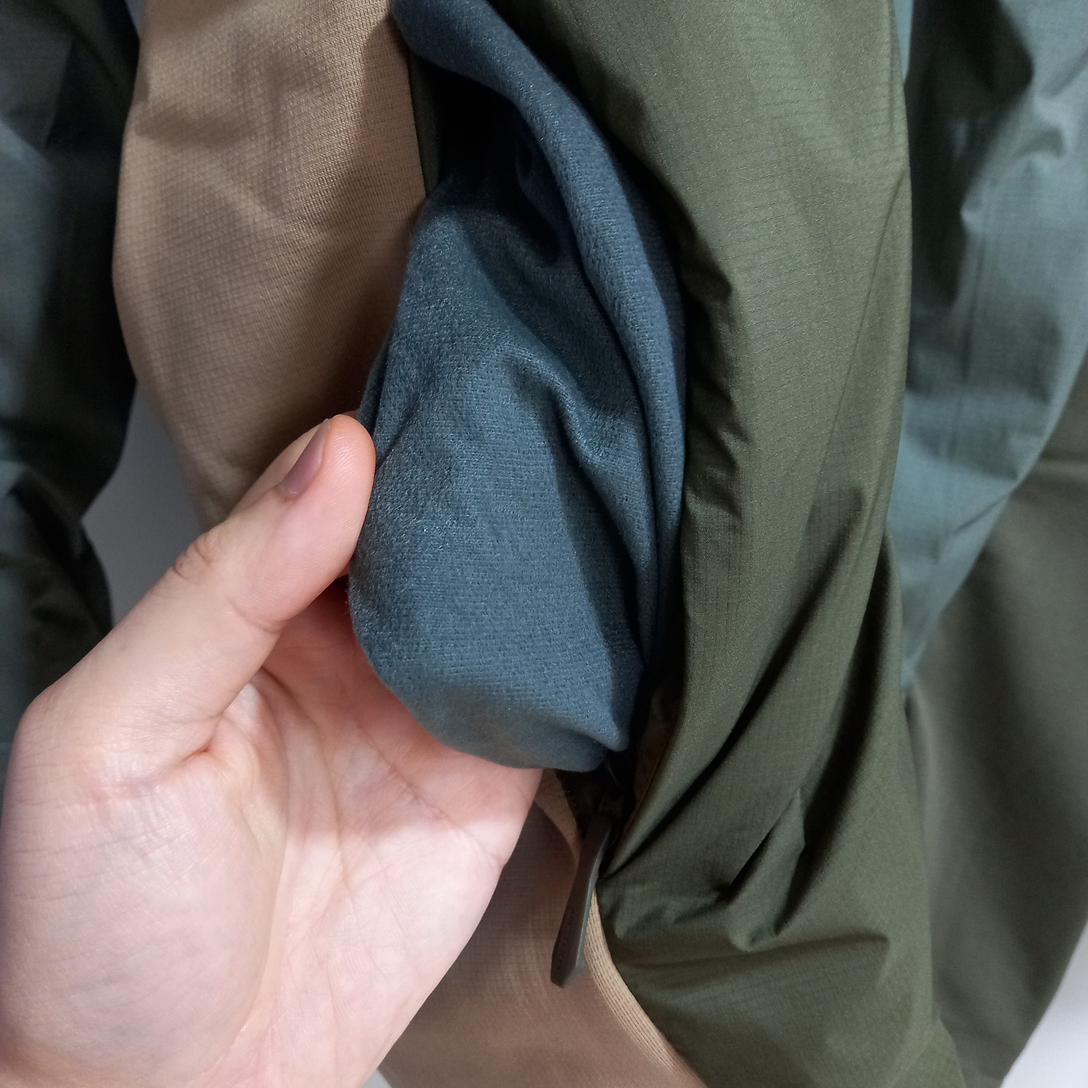 Arc'teryx Atom LT Hoody Tatsu Forage 착용 스타일 - 8