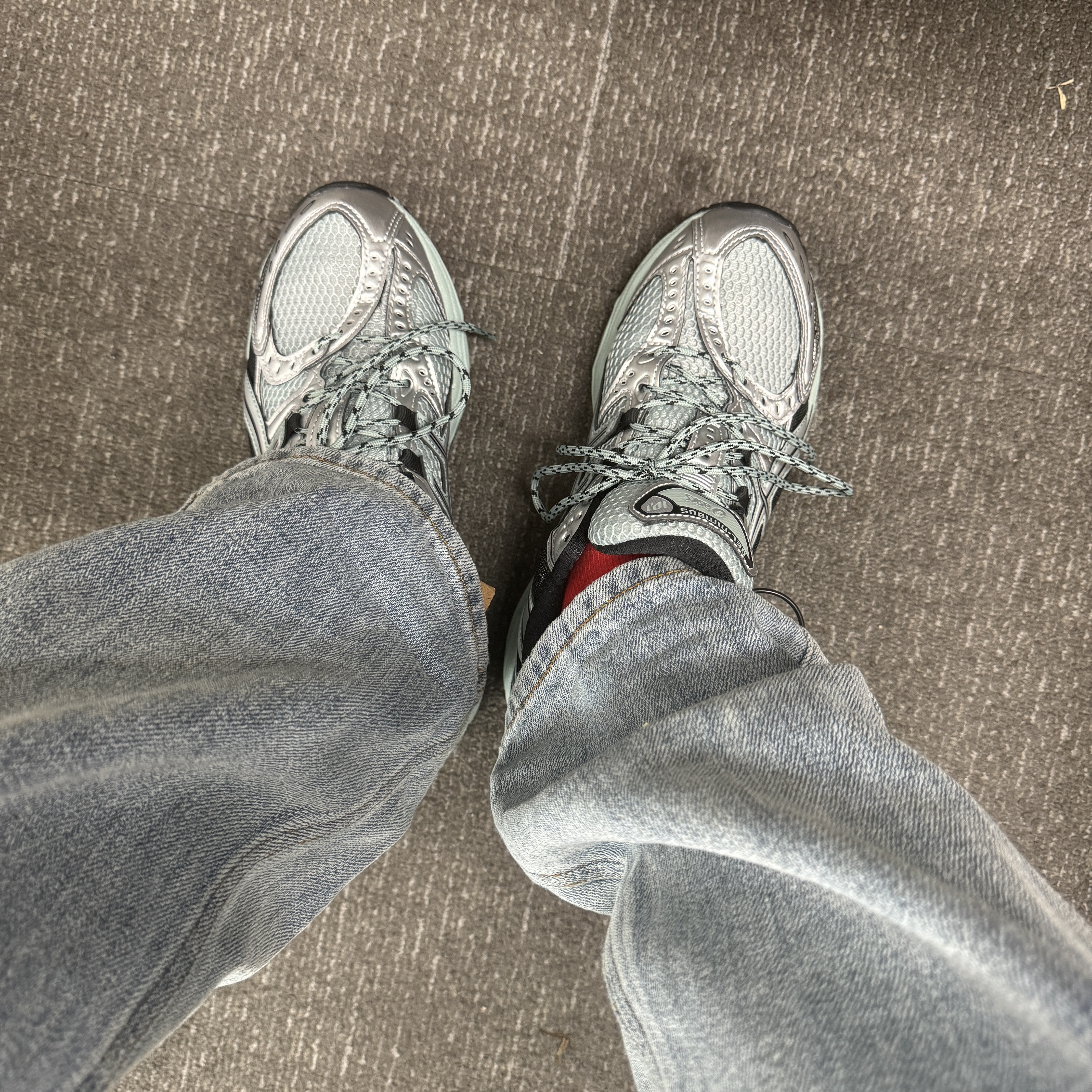 Asics Gel-Nimbus 10.1 Ocean Haze Pure Silver 착용 스타일 - 1