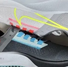 Nike Air Zoom Pegasus 38 LE Greedy 착용 스타일