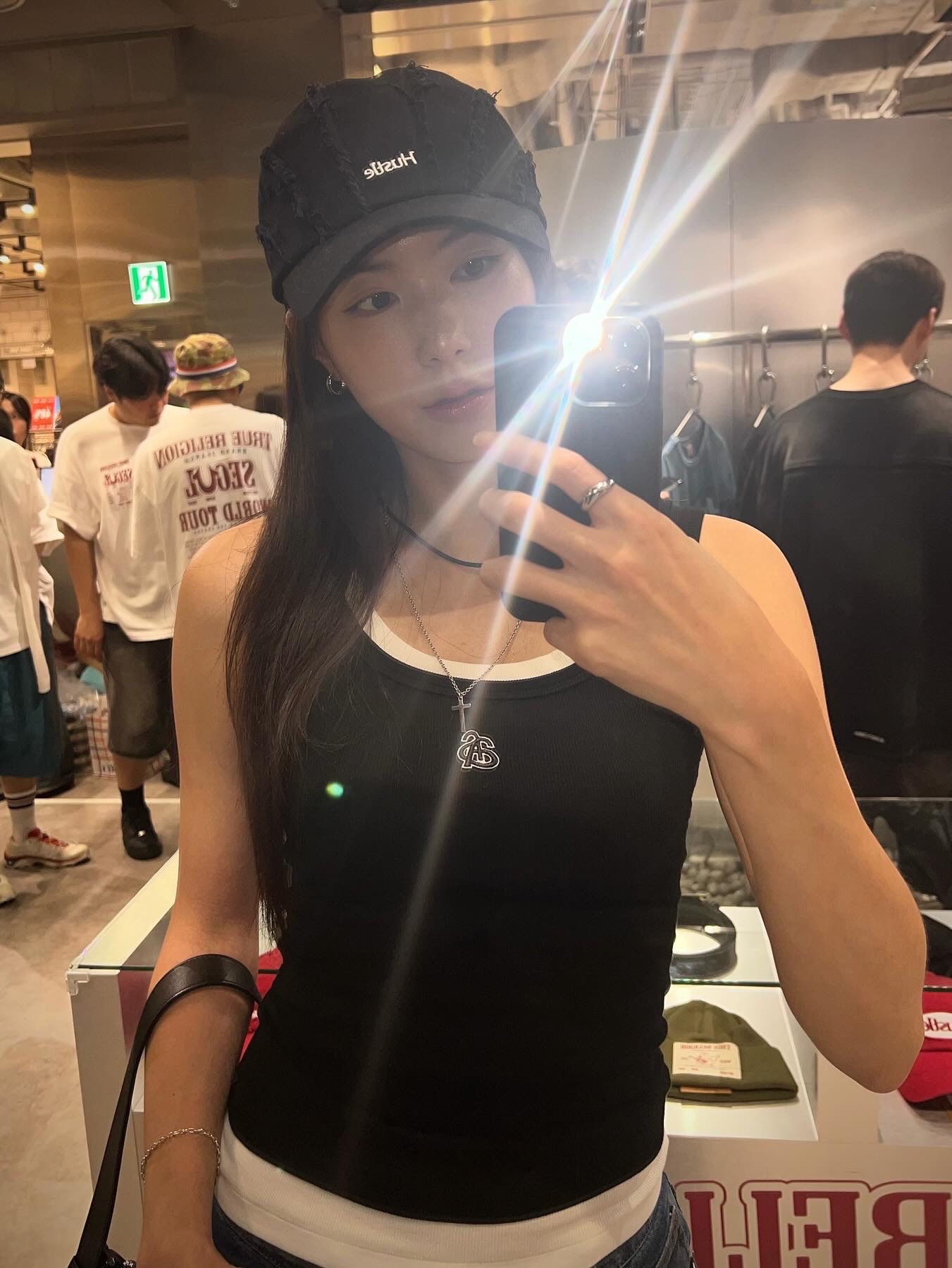 True Religion Injury Cap Red, True Religion Injury Cap Black 착용 스타일