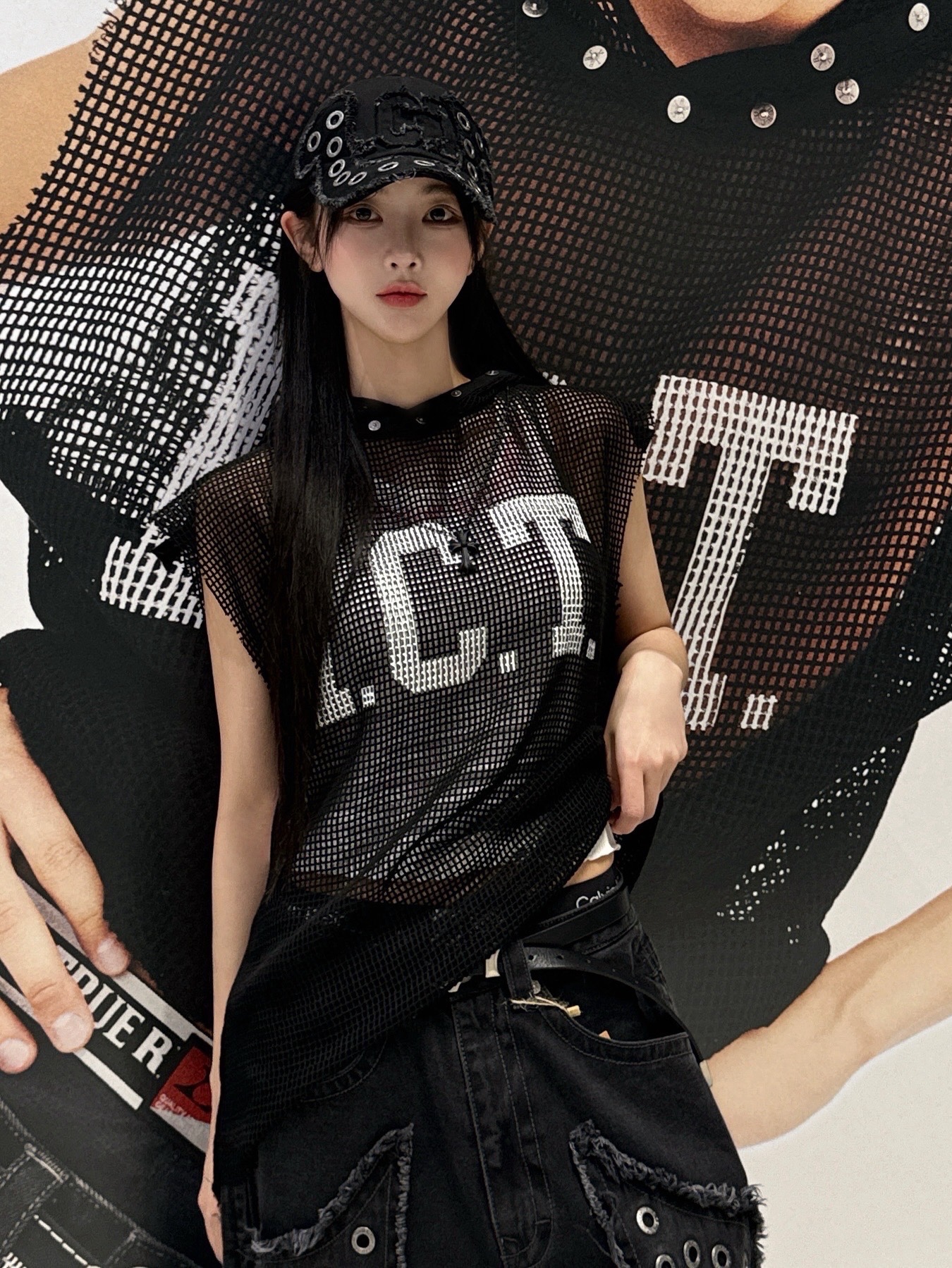True Religion x Icyto Danger Horse Shoe Denim Pants Black, True Religion x Icyto Danger Net Sleeveless Black 착용 스타일