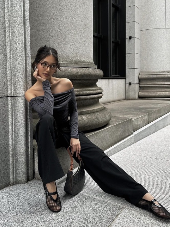 The Garment x Giaborghini Women Grete Mesh Black 착용 스타일 - 5