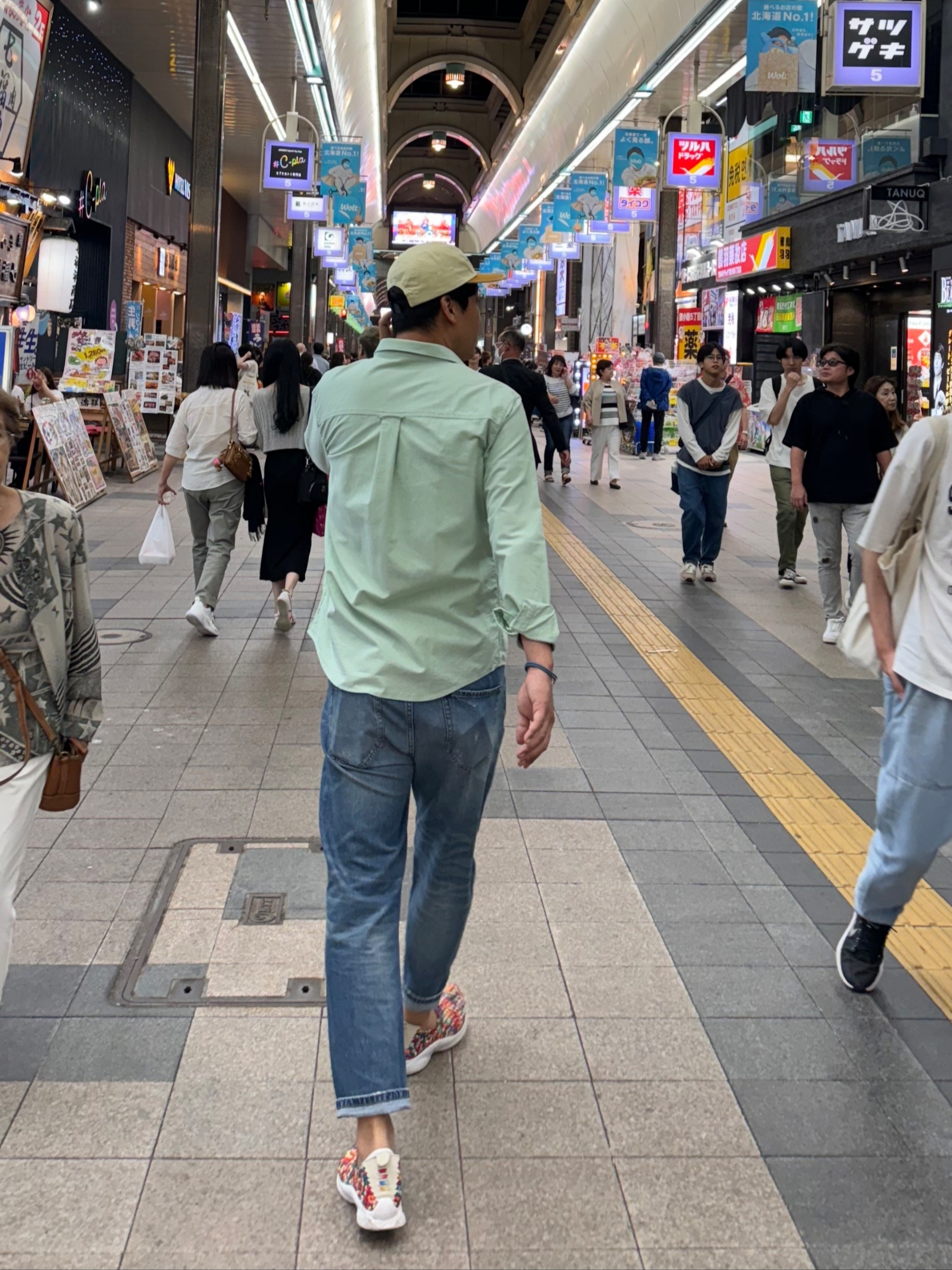 AMI de Coeur Tone-On-Tone Oxford Button Down Shirt Aqua, Supreme Pigment 2-Tone Camp Cap Natural - 24SS 착용 스타일 - 4