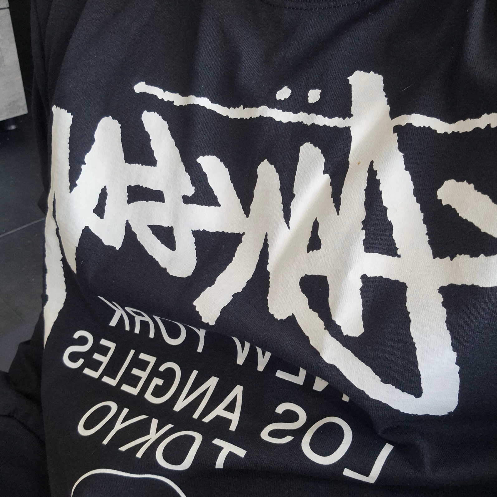 Stussy World Tour LS T-Shirt Black 2024 착용 스타일
