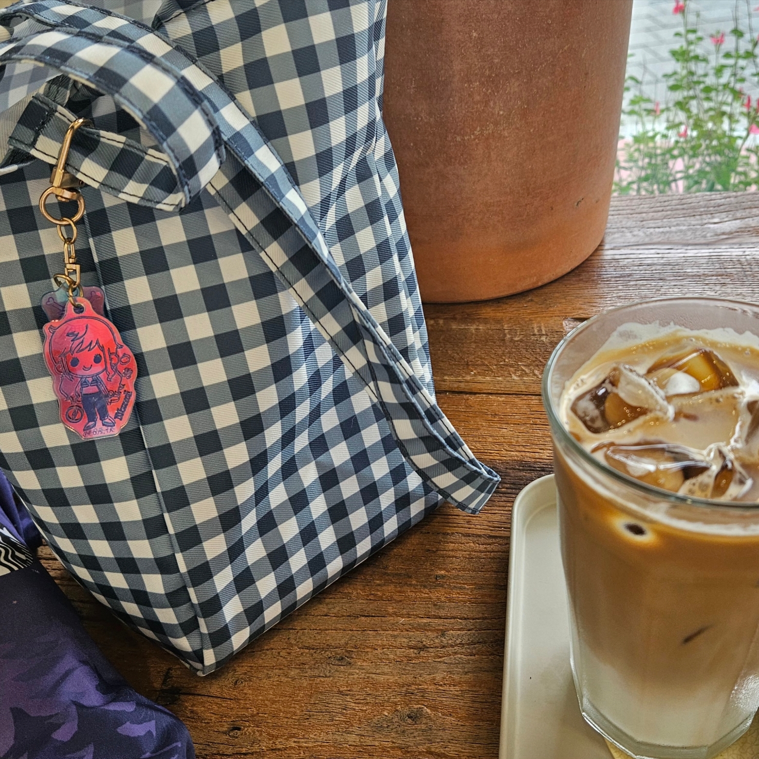 Starbucks 21 Summer Sunset Umbrella Purple 착용 스타일 - 2