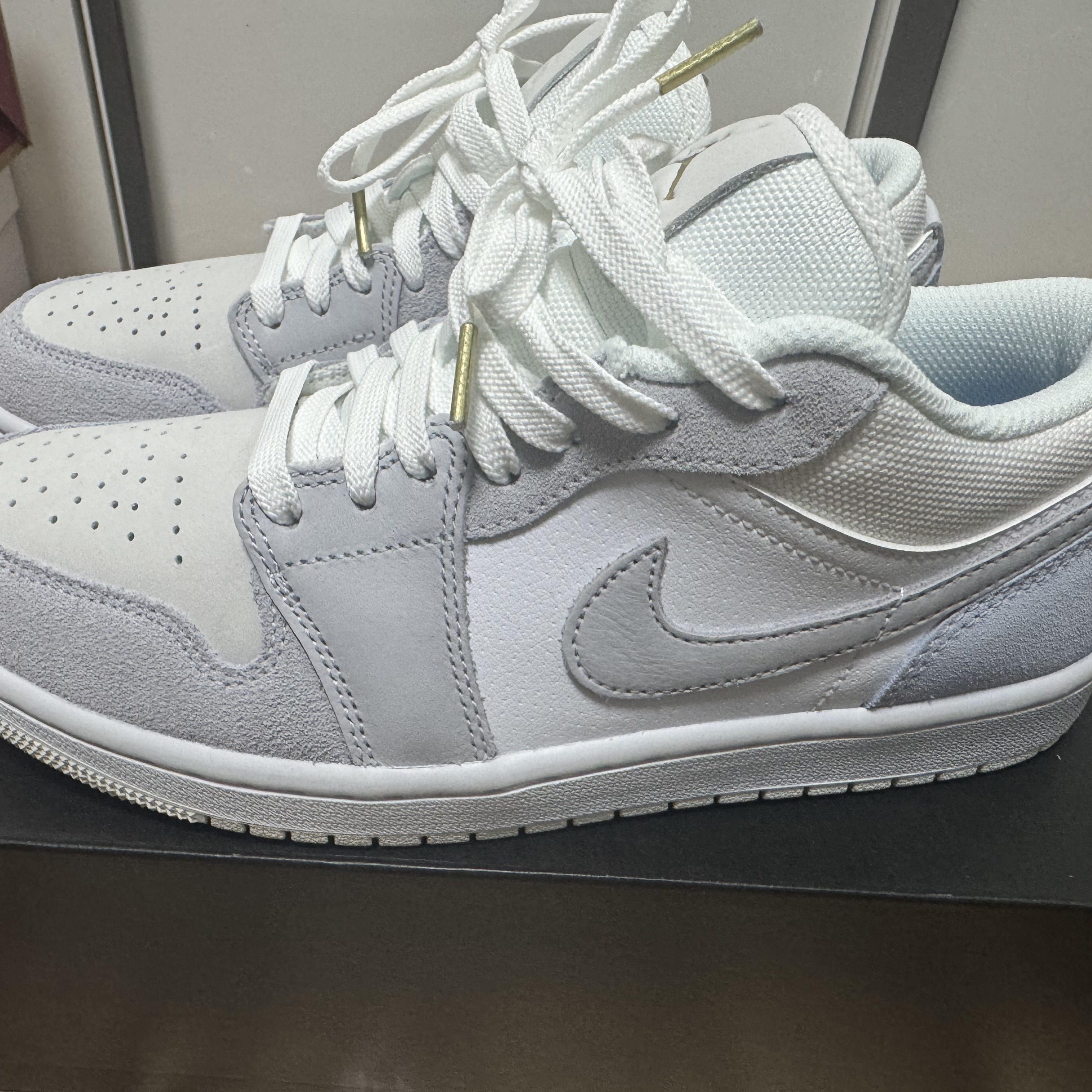 Jordan 1 Low Paris 착용 스타일 - 1
