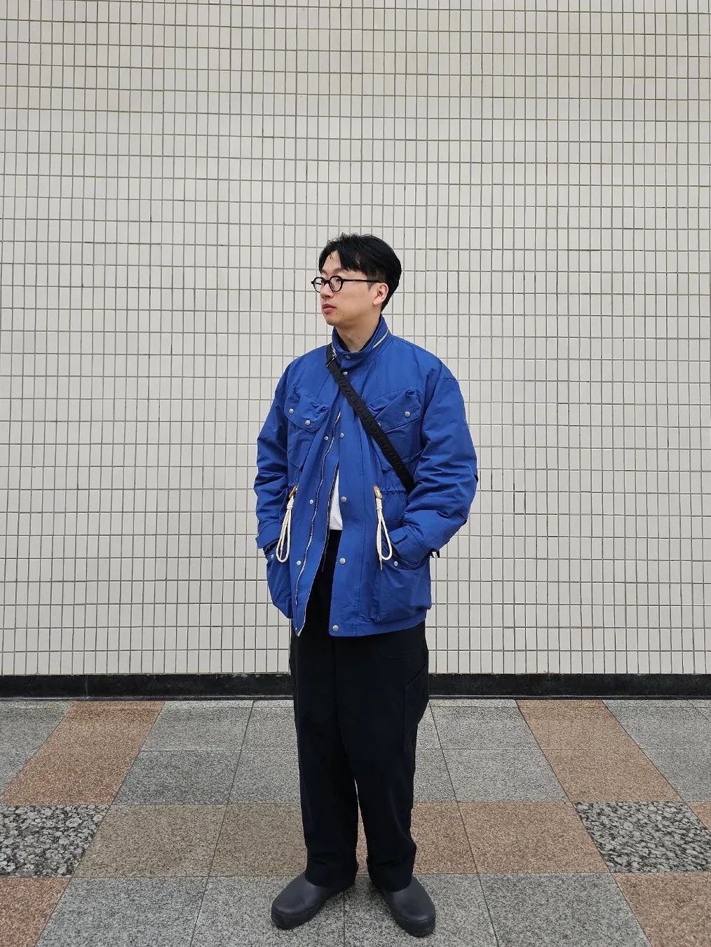 Grafik: AC01 C5 Ginger, Grafik: AC01 C4 Ash 착용 스타일