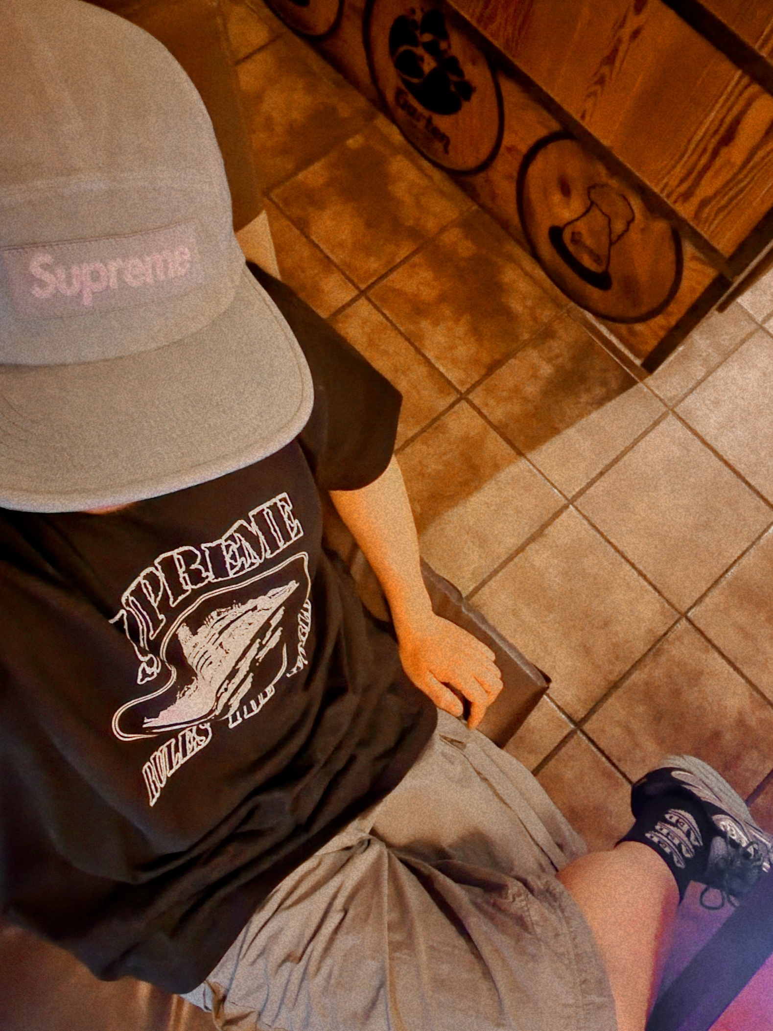 Supreme Denim Camp Cap Mint - 24SS, Supreme x Corteiz Rules The World T-Shirt Black - 23FW 착용 스타일 - 3