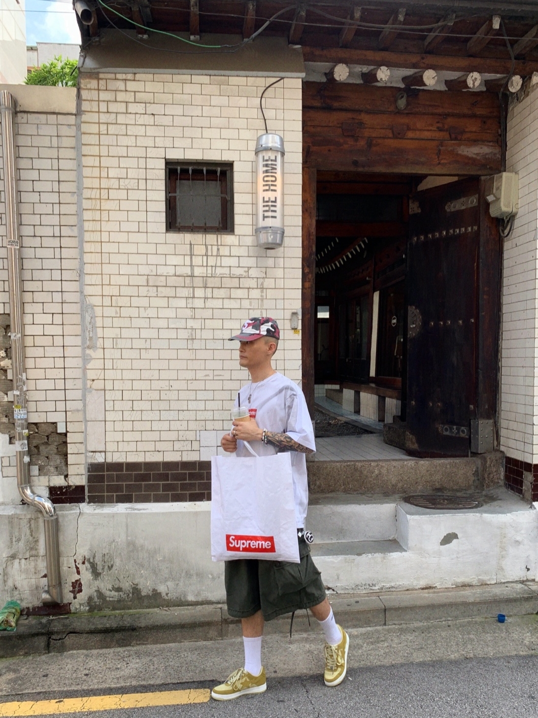 Supreme x MM6 Maison Margiela Box Logo T-Shirt White - 24SS, BAPE Bape Sta #3 M1 Beige 착용 스타일