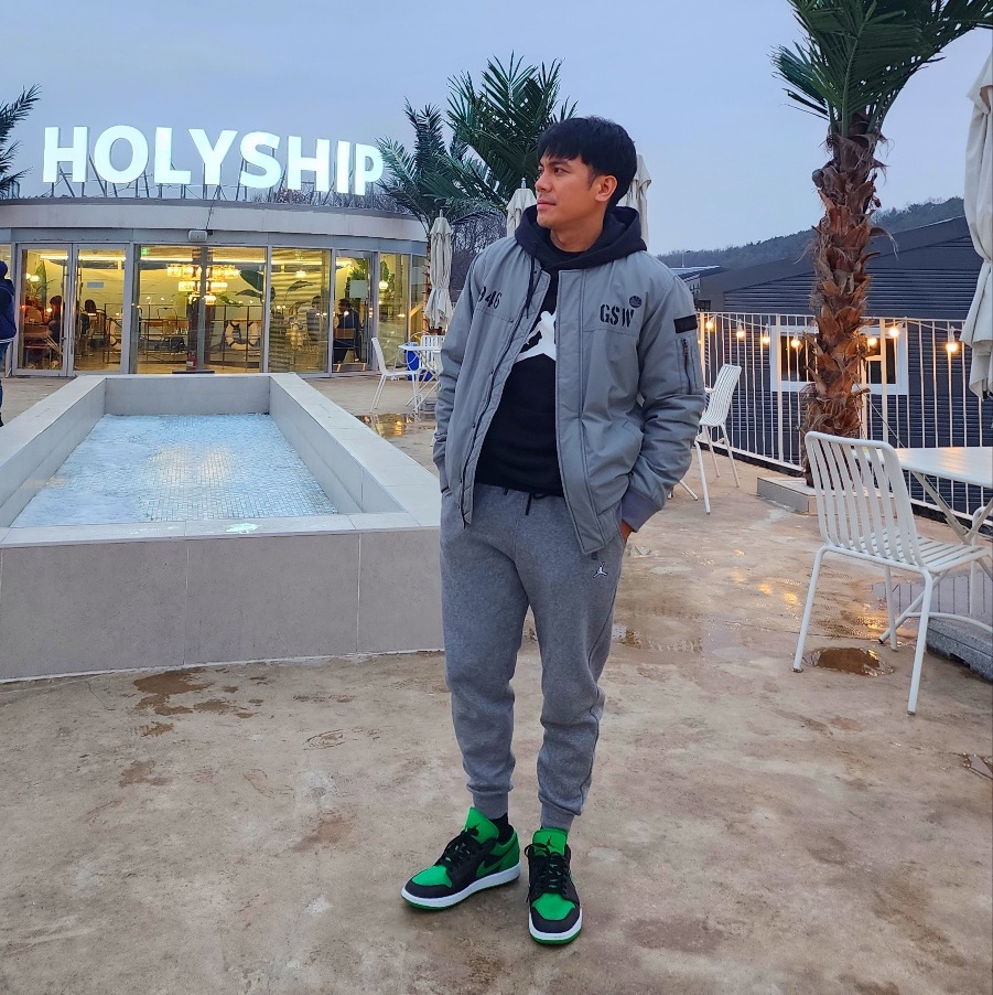 Jordan 1 Low Lucky Green 착용 스타일