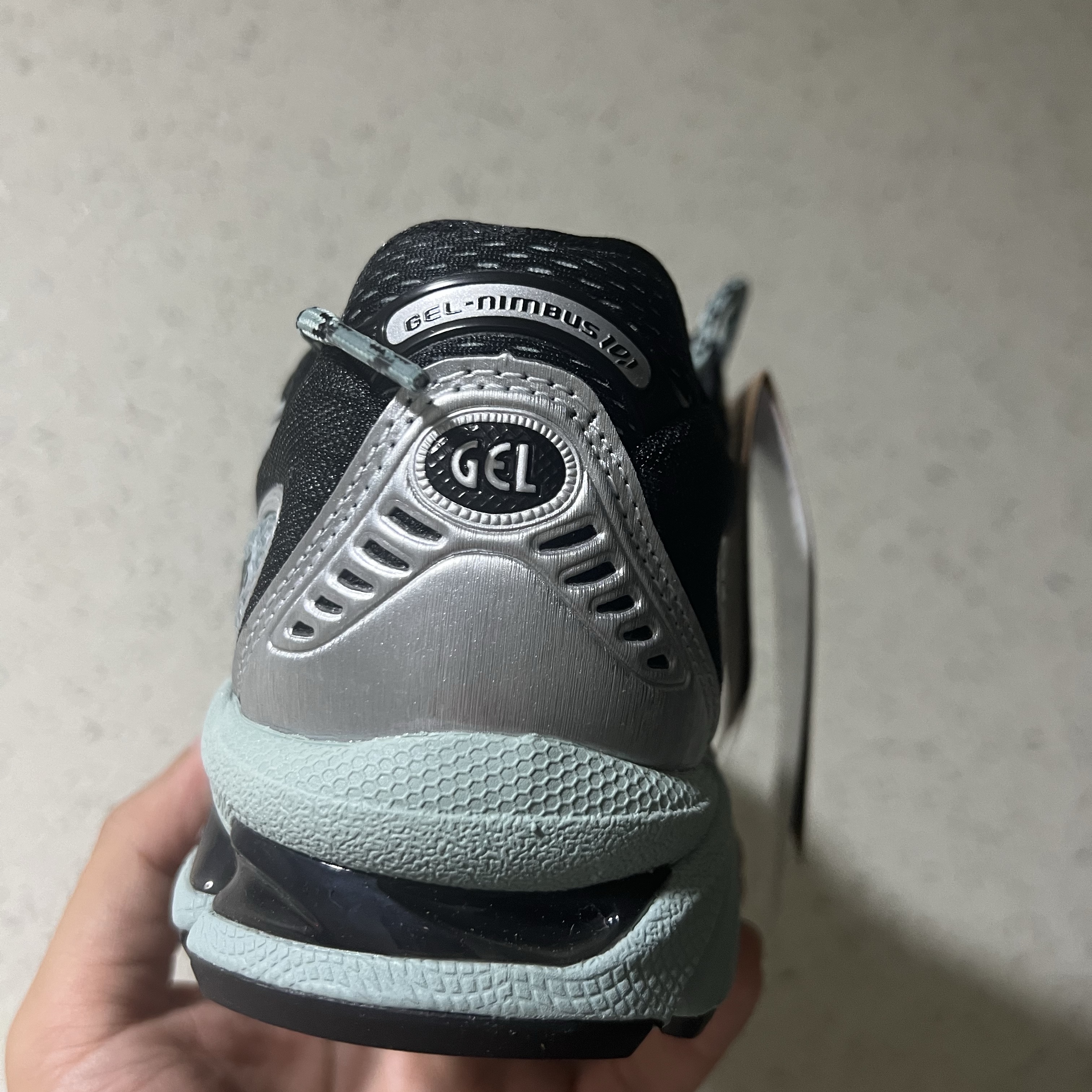 Asics Gel-Nimbus 10.1 Ocean Haze Pure Silver 착용 스타일 - 2