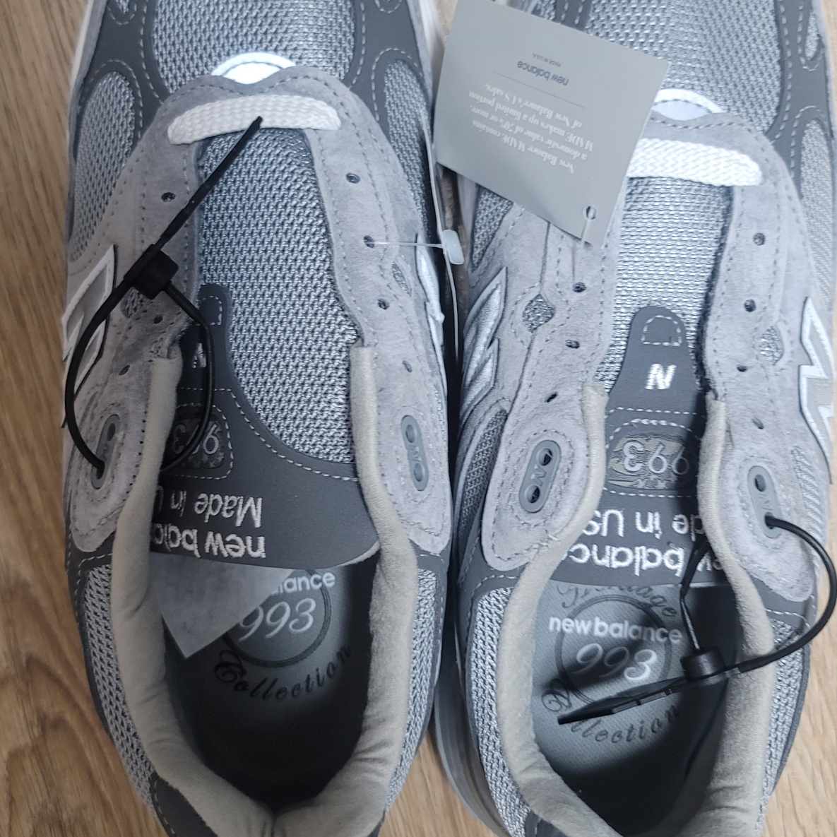 New Balance 993 Made in USA Grey - 2E Wide 착용 스타일