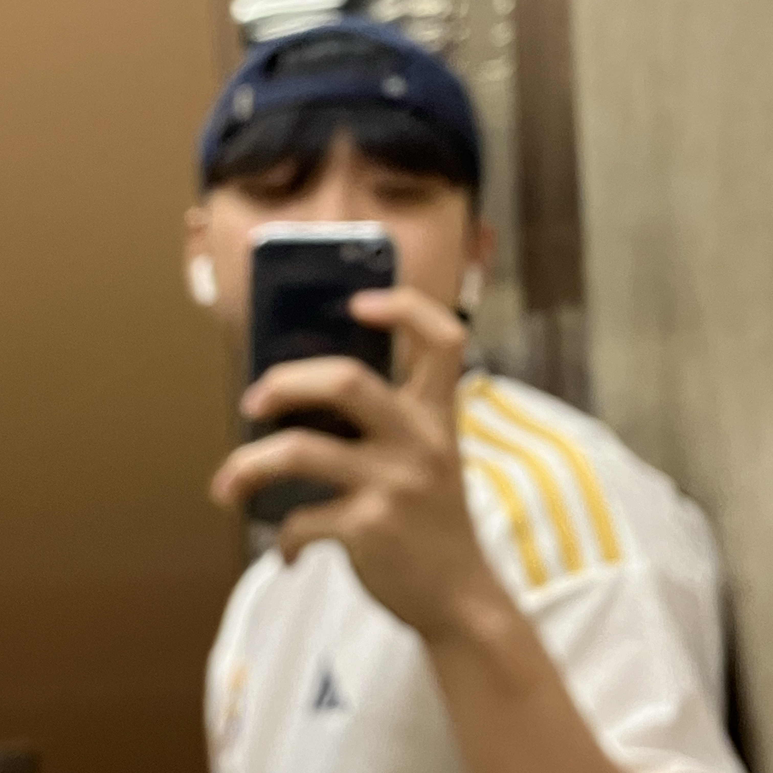 Adidas Real Madrid 2023/24 Home Jersey White - KR Sizing (Non Marking Ver.) 착용 스타일