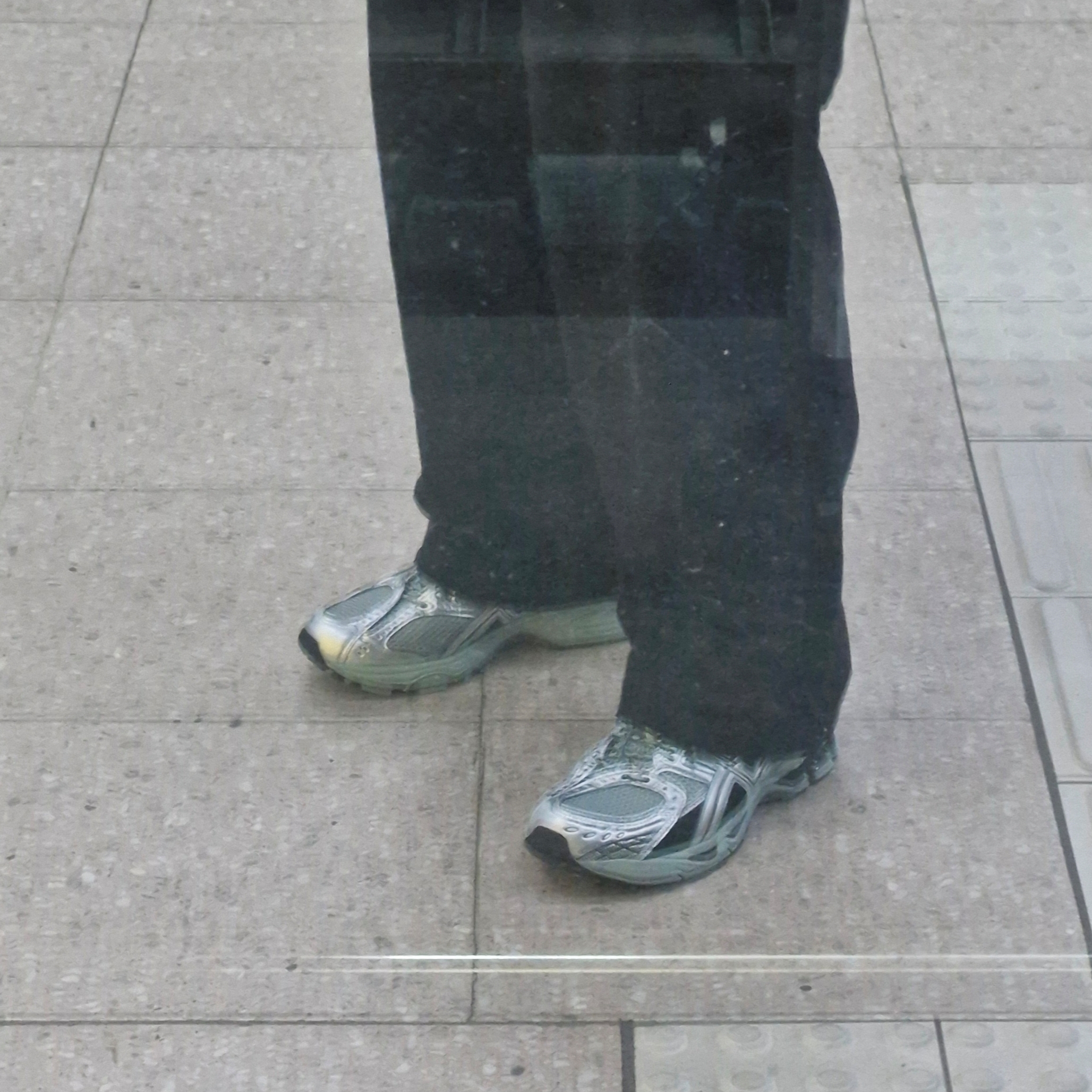 Asics Gel-Nimbus 10.1 Ocean Haze Pure Silver 착용 스타일 - 3