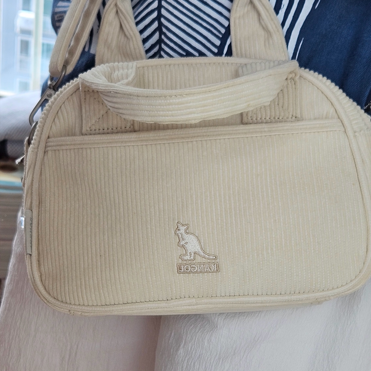 Onitsuka Tiger Mexico 66 Vintage Birch Cactus Green, Kangol Canvas Mini Tote Bag 3727 Ivory 착용 스타일 - 2