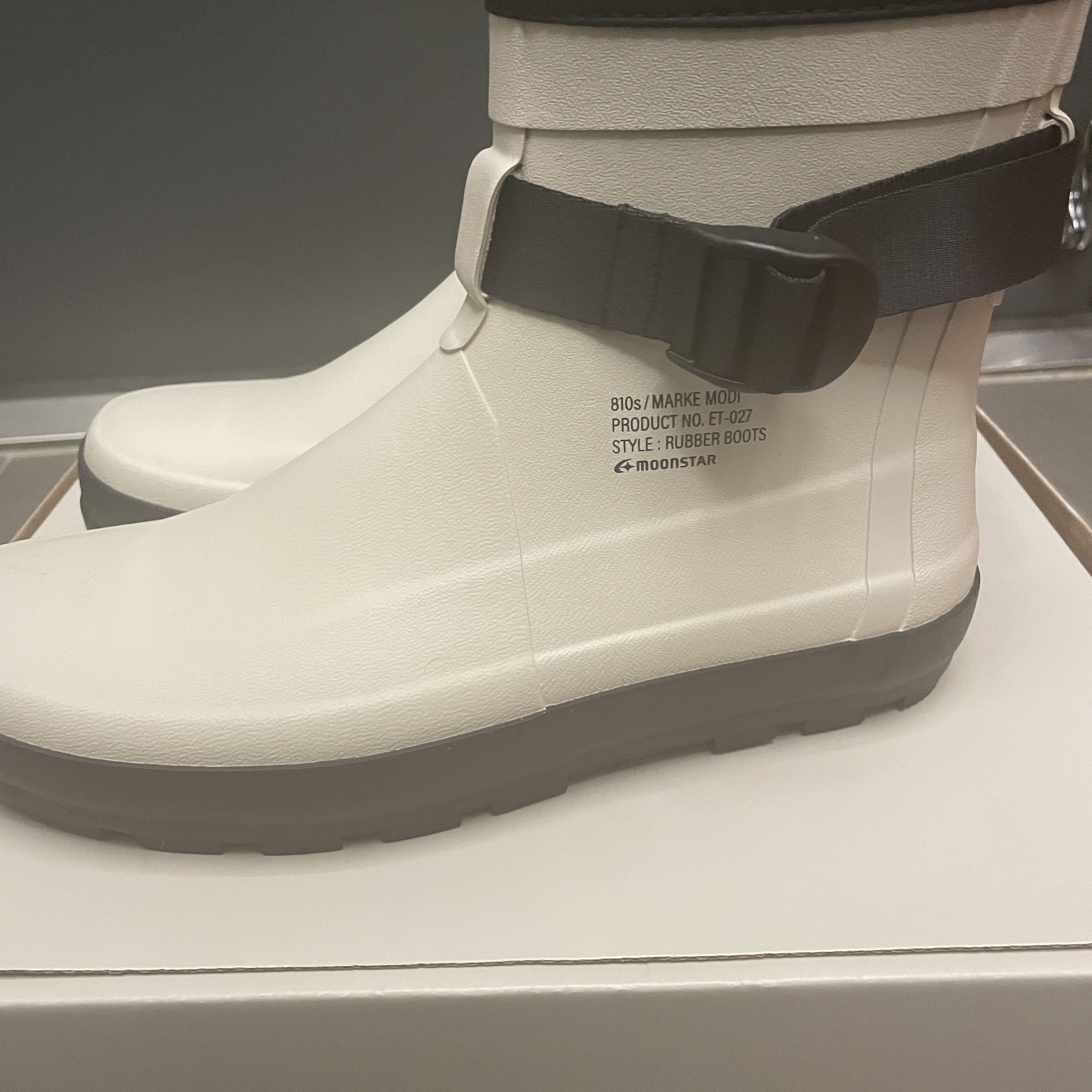 Moonstar 810s ET027 Marke Modi White 착용 스타일