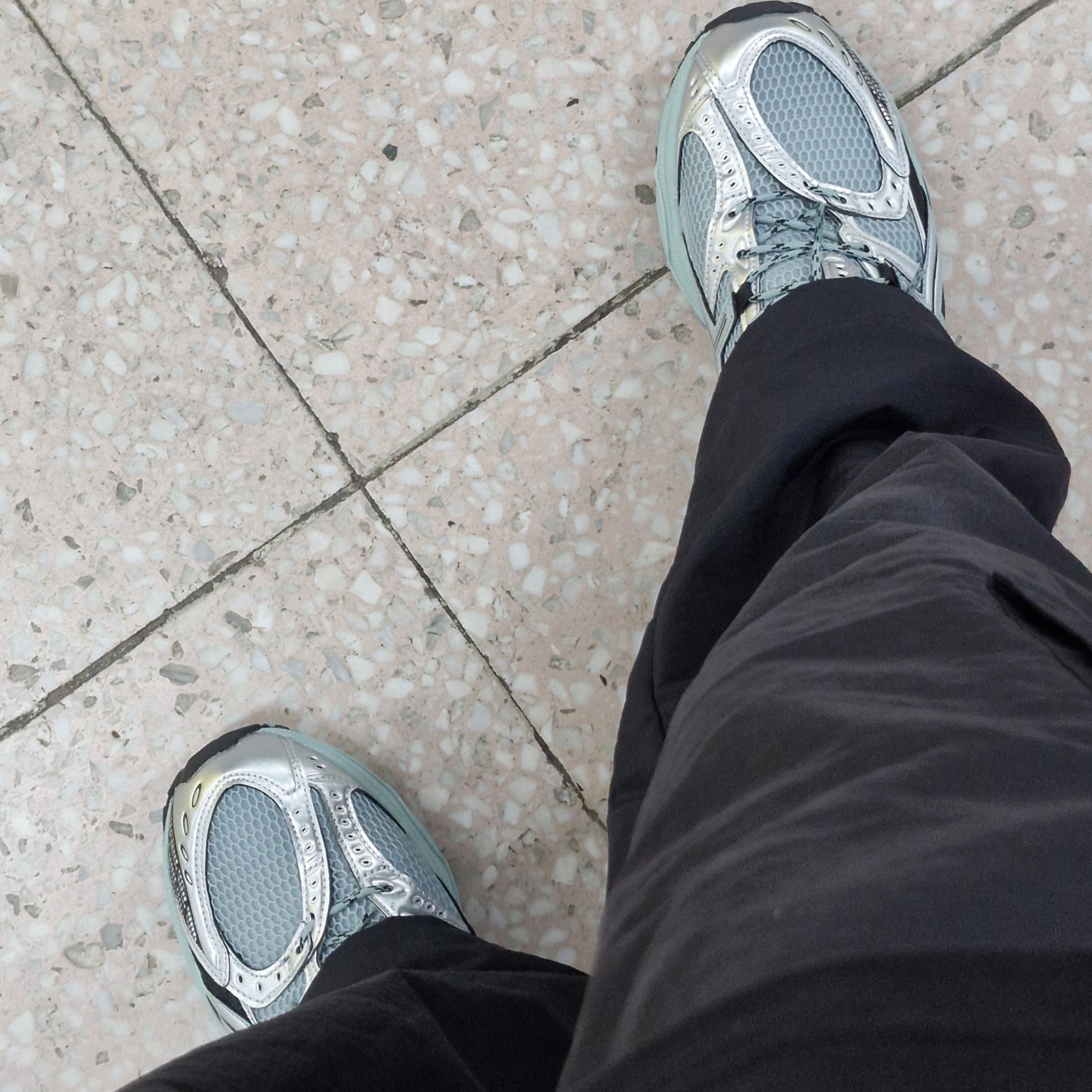 Asics Gel-Nimbus 10.1 Ocean Haze Pure Silver 착용 스타일 - 2
