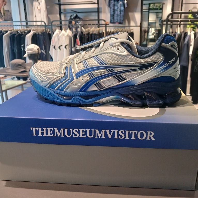 Asics x The Museum Visitor Gel-Kayano 14 Polar Shade Illusion Blue ์ฐฉ์ฉ ์คํ์ผ