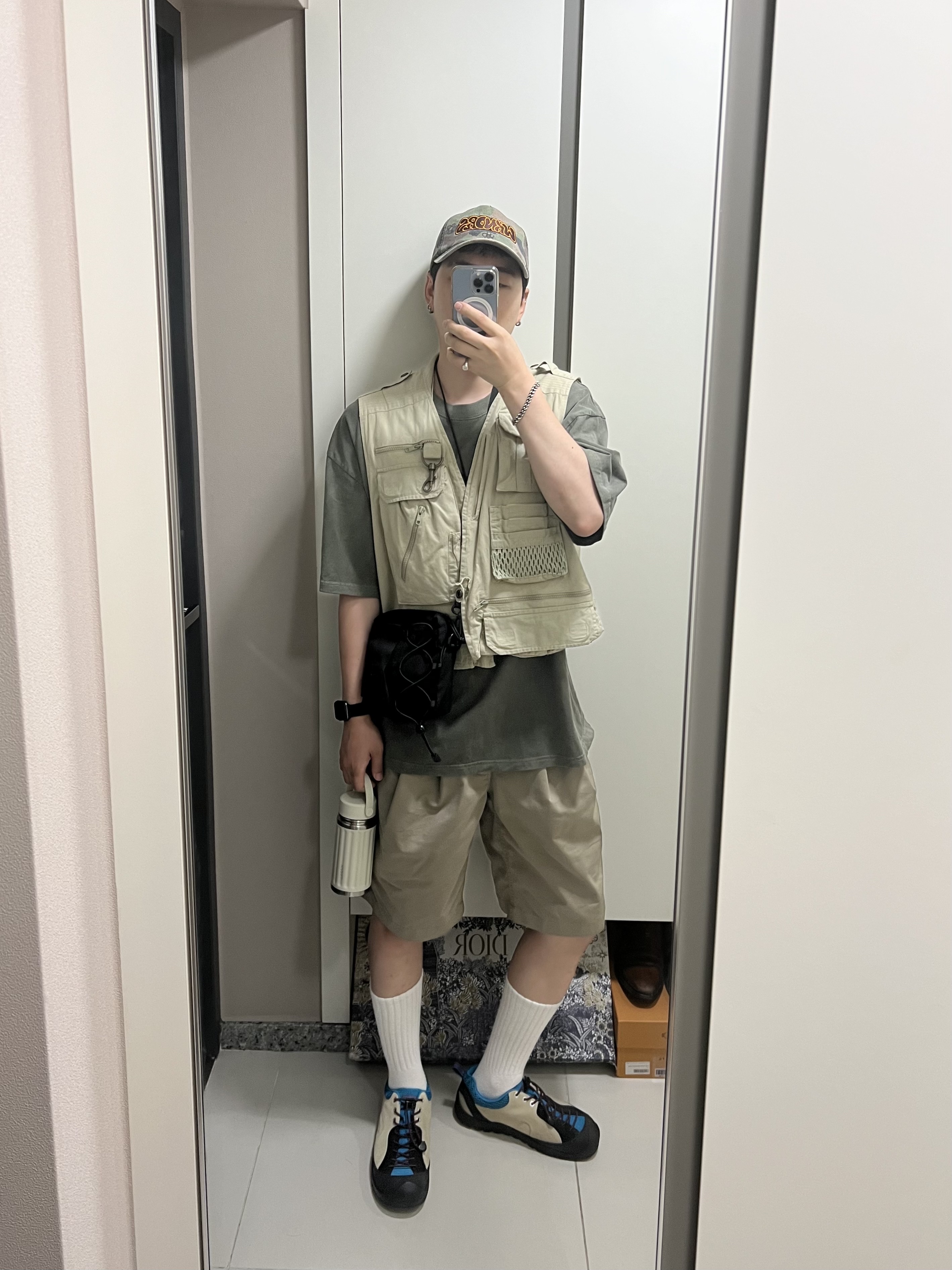 Keen Jasper Rocks SP Sneakers Beige 착용 스타일
