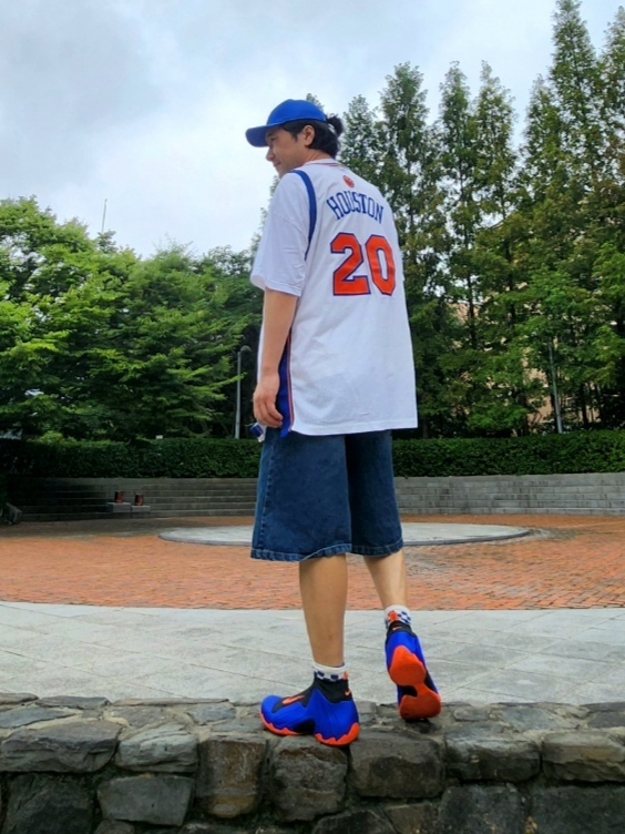 Puma x AMI Low Curve Cap Dazzling Blue, Nike Air Flightposite Black Racer Blue 착용 스타일 - 2