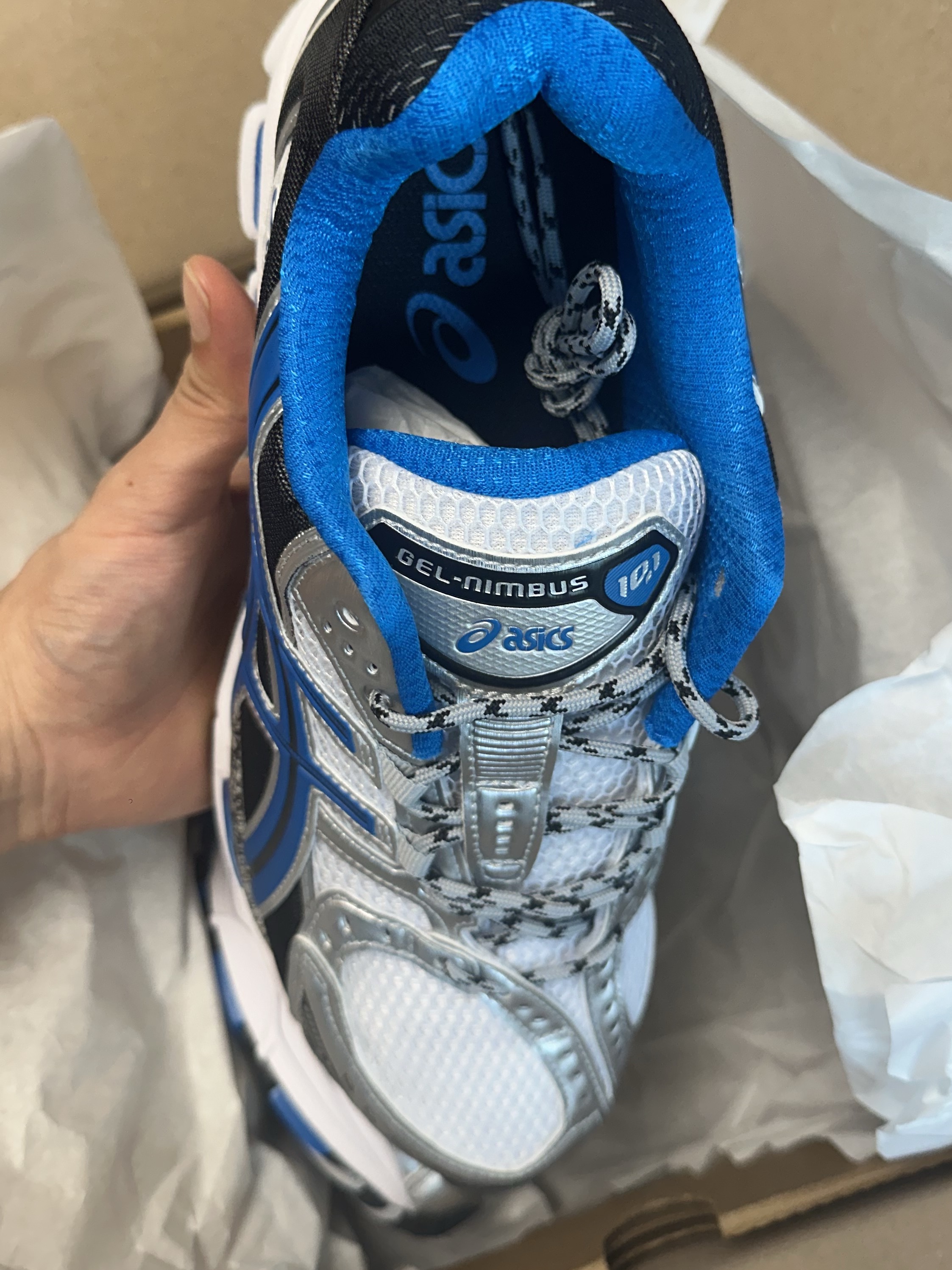 Asics Gel-Nimbus 10.1 White Directoire Blue 착용 스타일 - 3