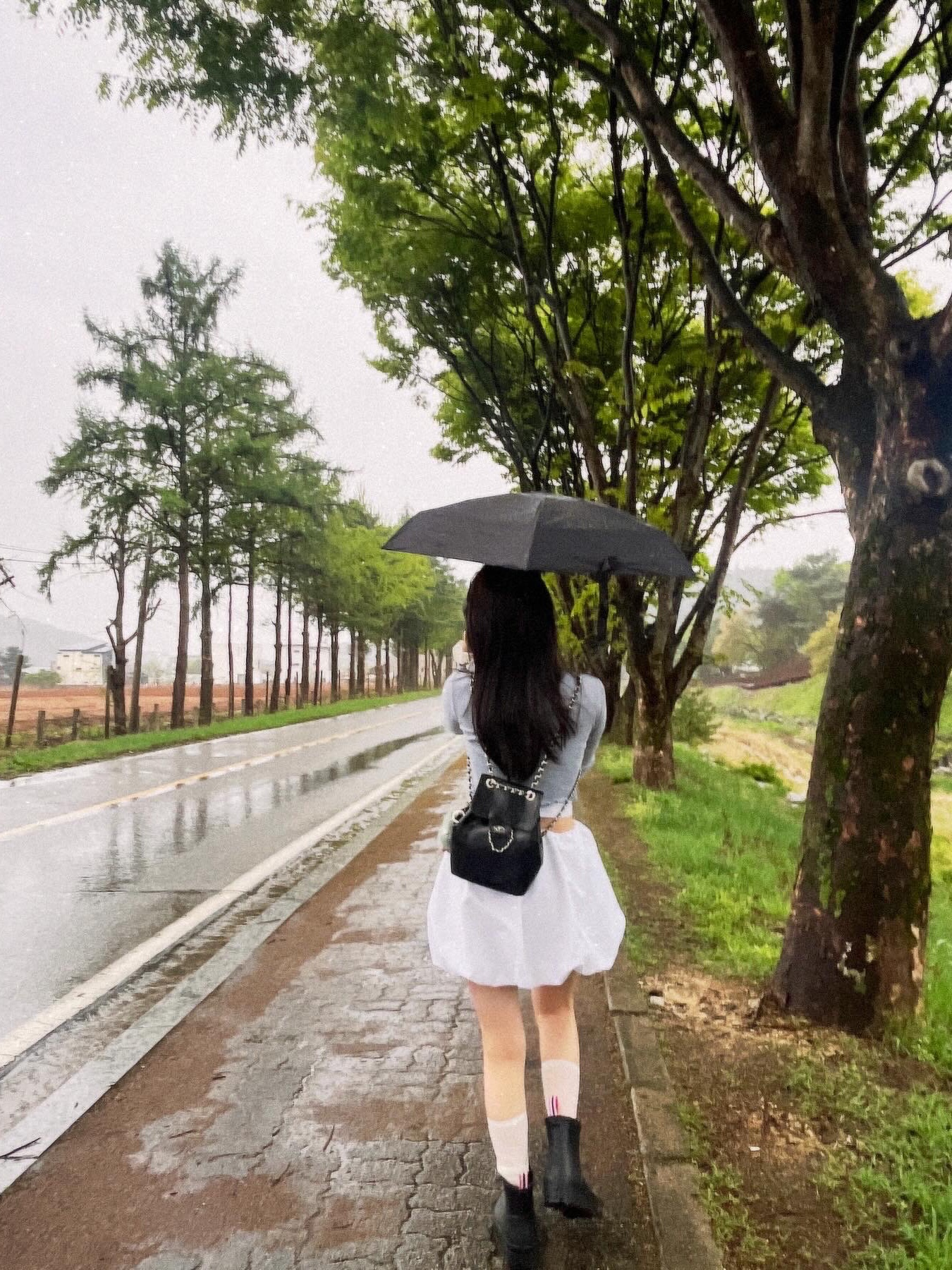 Anoetic Anc Classic Backpack Black, (W) Hunter Play Short Rain Boots Black 착용 스타일 - 4