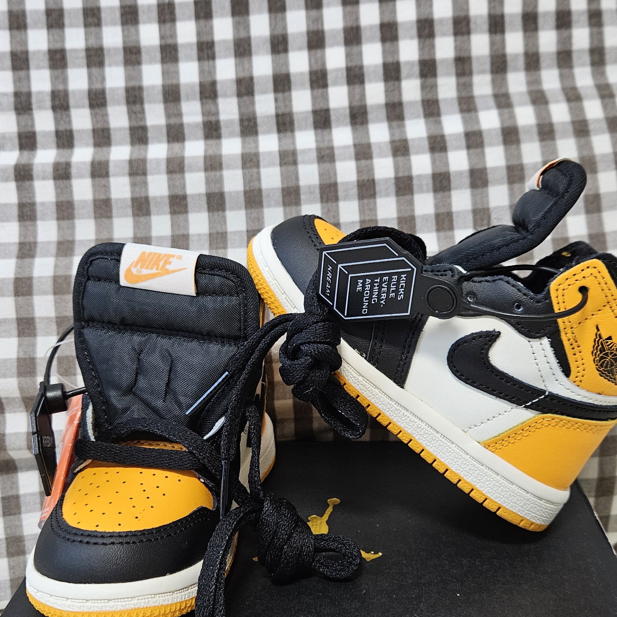 (TD) Jordan 1 Retro High OG Taxi 착용 스타일