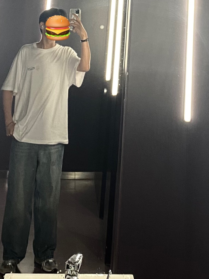 Wooyoungmi Black Back Logo T-Shirt White - 22SS, New Balance 992 Made in USA Grey - D Standard 착용 스타일 - 3