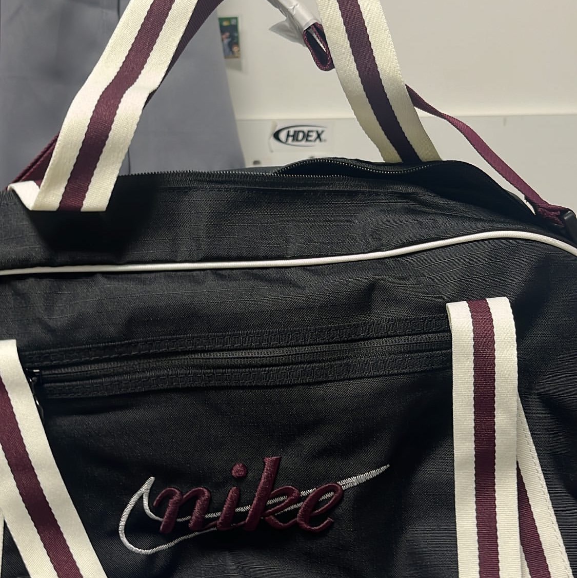 Nike Gym Club Training Bag 24L Black 착용 스타일 - 1