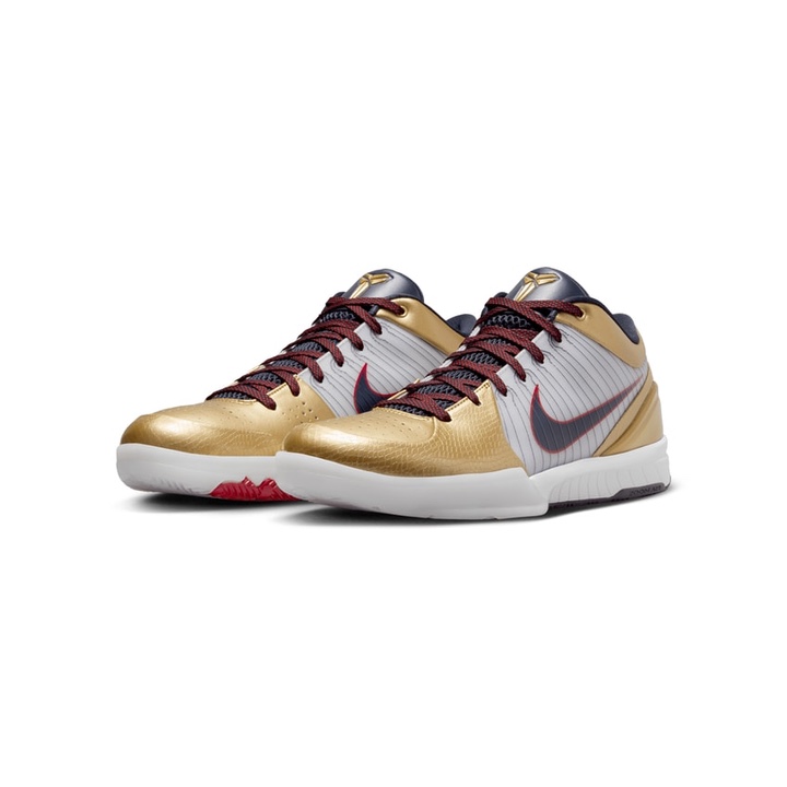 Nike Kobe 4 Protro Metallic Gold and Dark Obsidian 착용 스타일 - 2