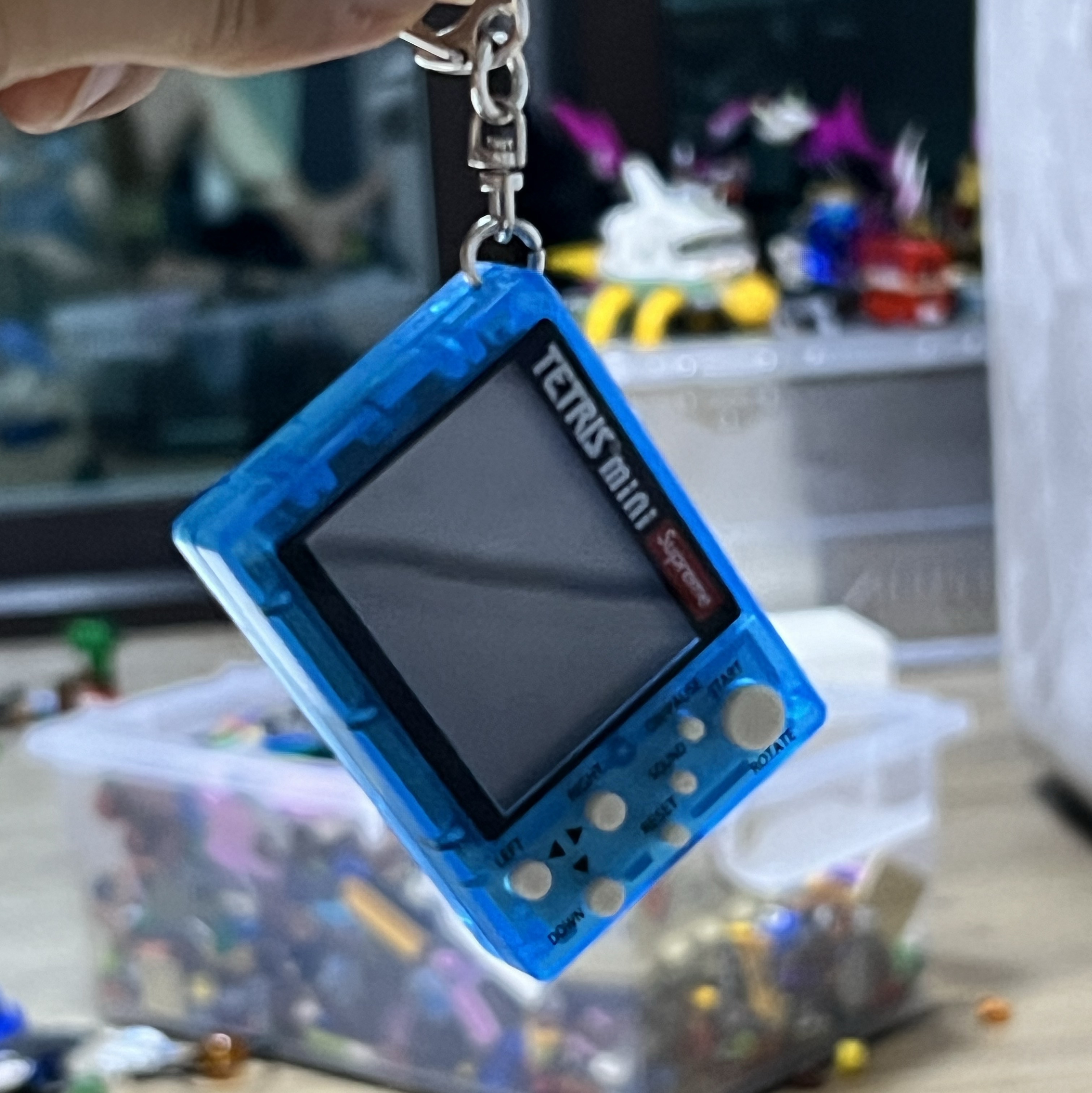 Supreme x Tetris Mini Blue - 24SS (Korean Ver.) 착용 스타일 - 3