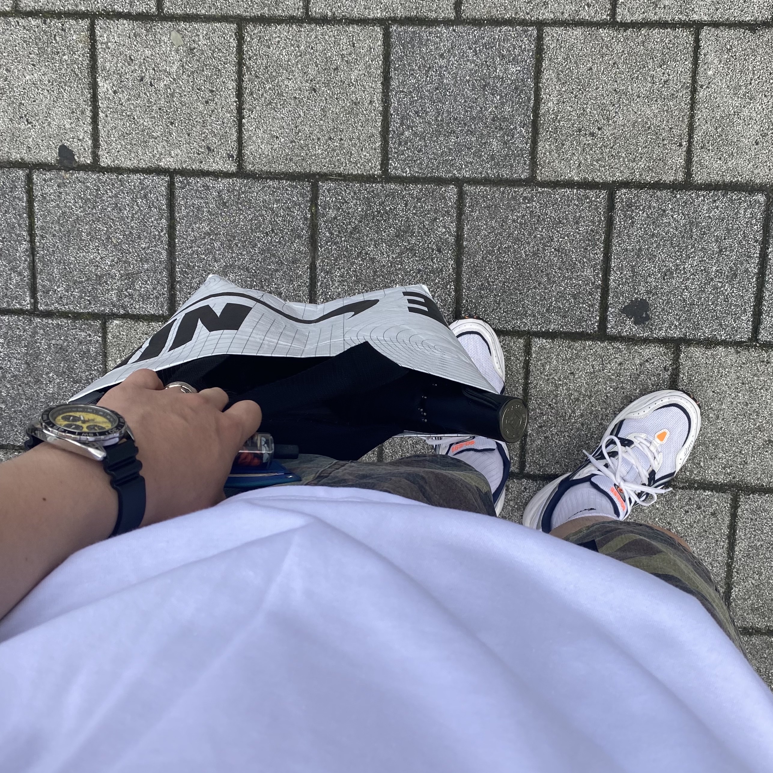(W) Asics Gel-1090 White Midnight, Nike Everyday Cushioned Training Crew Socks White (3 Pack/Korean Ver.) 착용 스타일