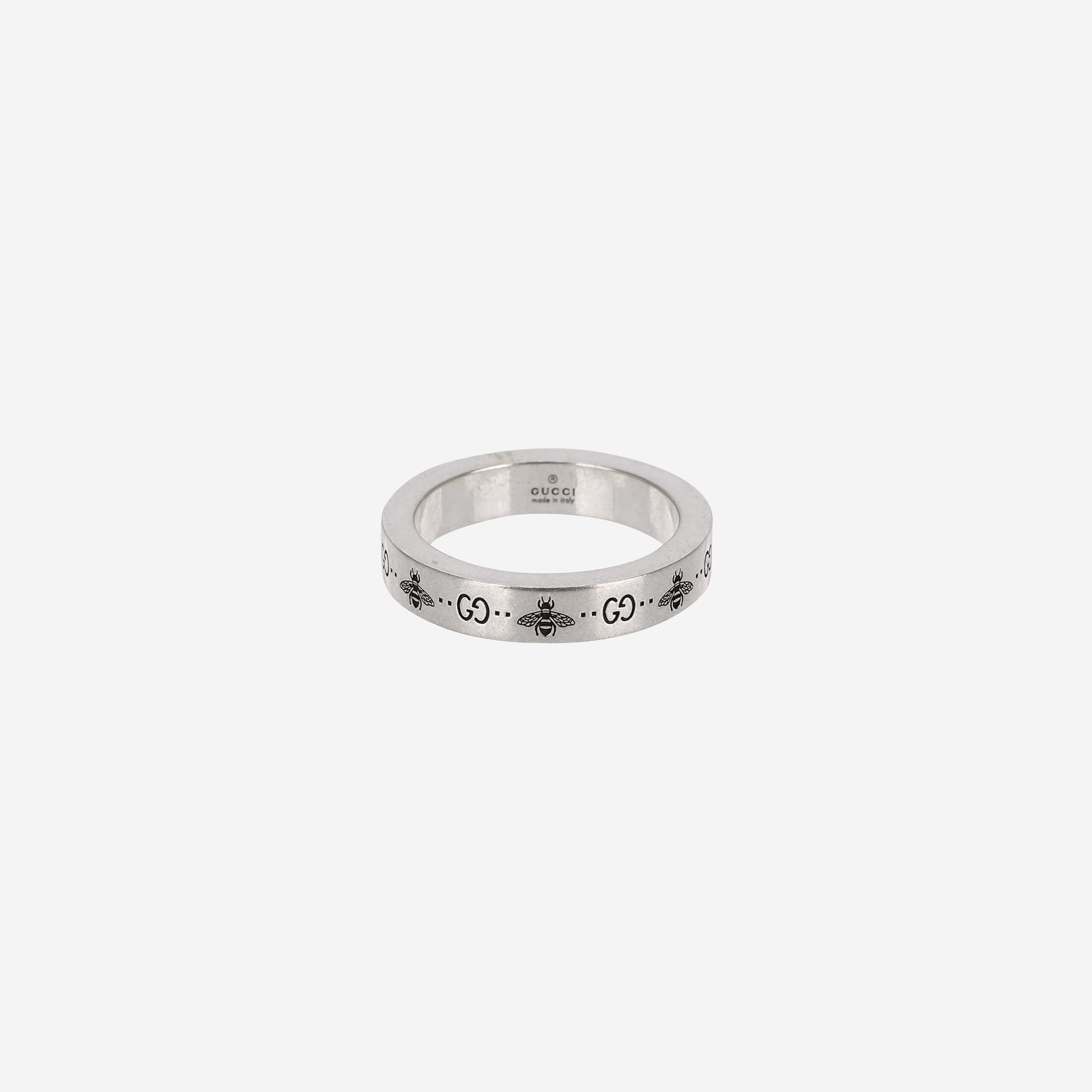 Gucci GG Bee Engraved Thin Ring Silver