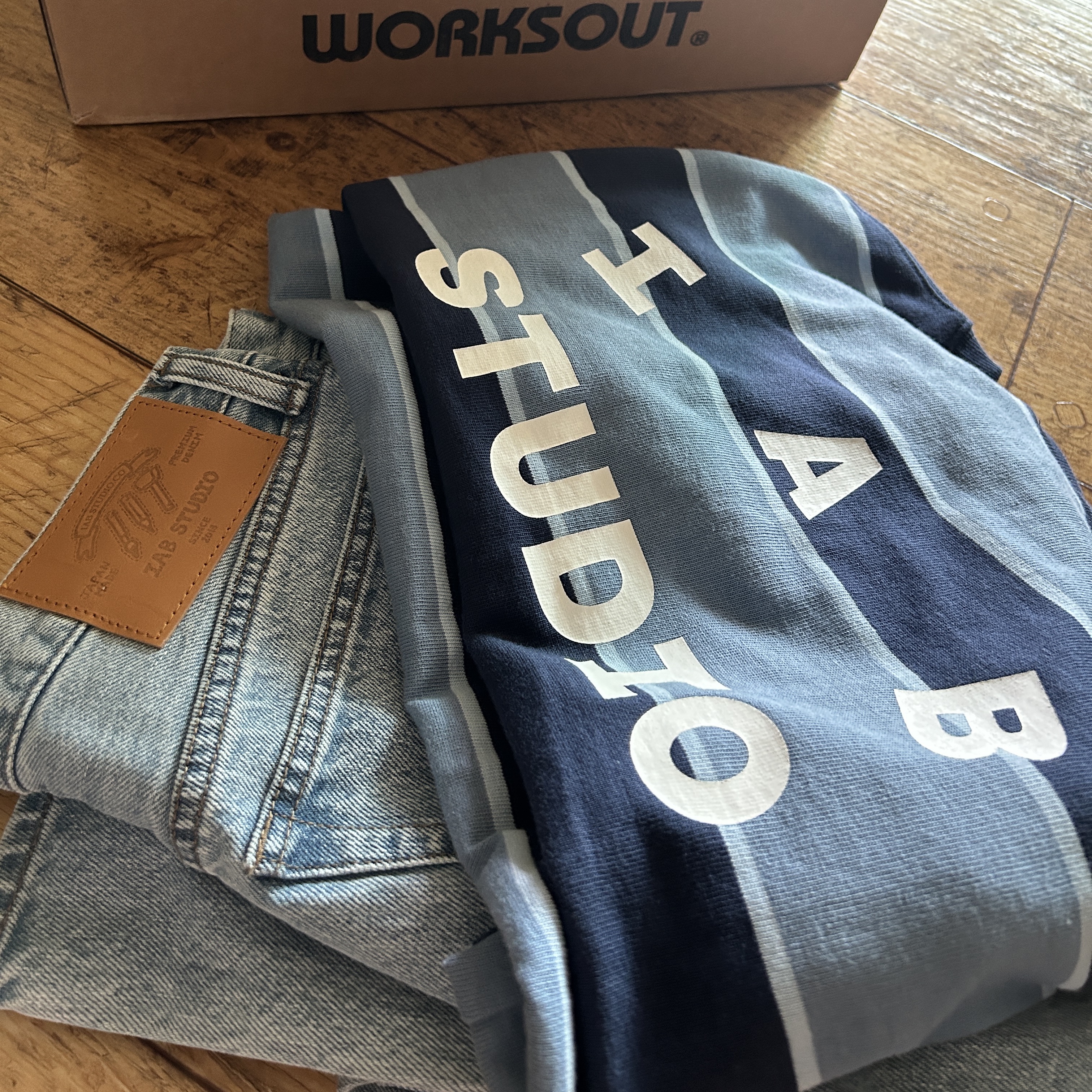 IAB Studio Striped T-Shirt Blue White, IAB Studio Japanese Washed Denim Pants Blue 착용 스타일