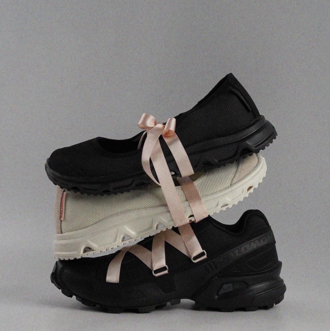 Salomon x Sandy Liang RX Marie Jeanne Black 착용 스타일